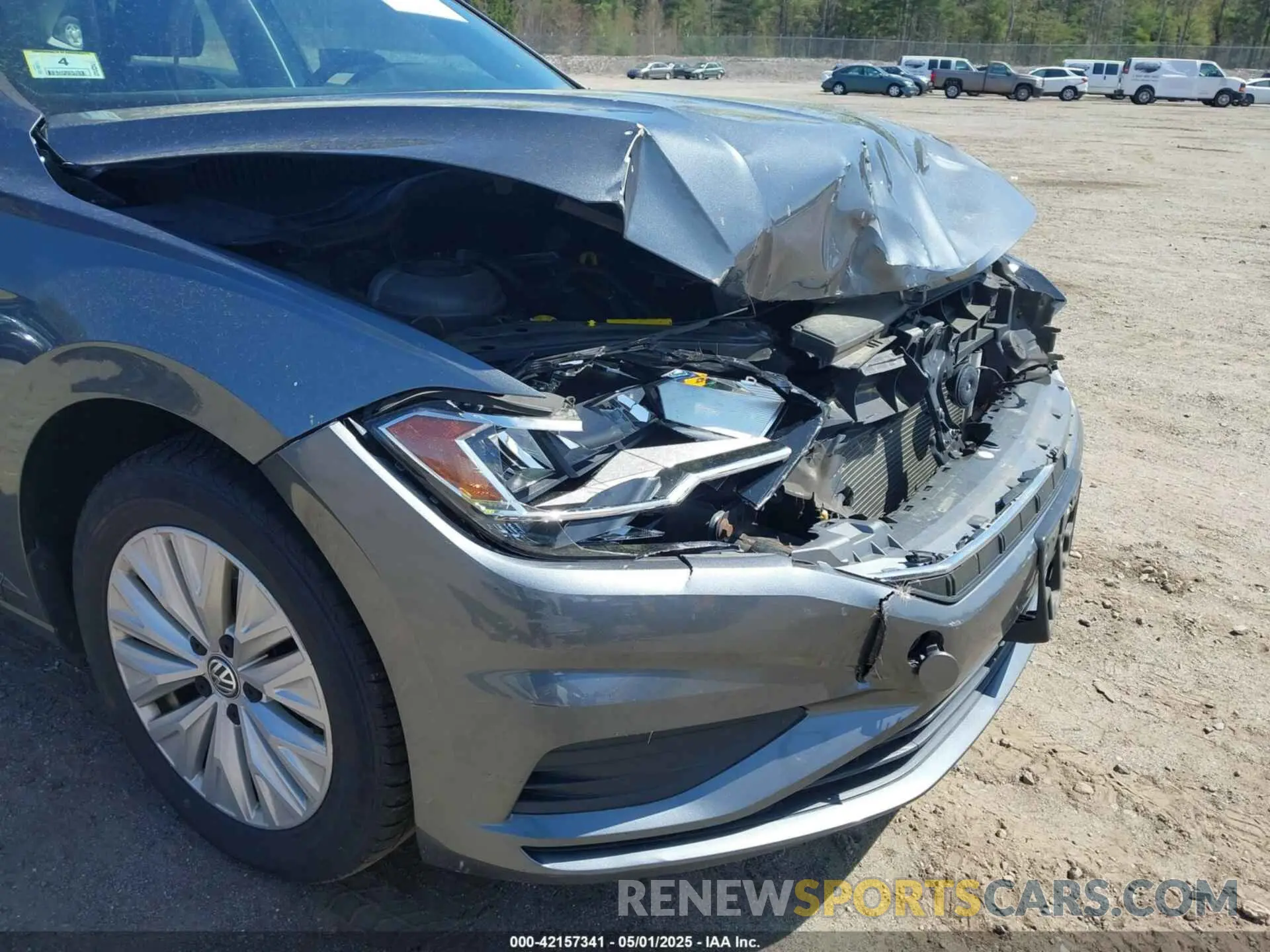18 Photograph of a damaged car 3VWC57BU5KM047920 VOLKSWAGEN JETTA 2019