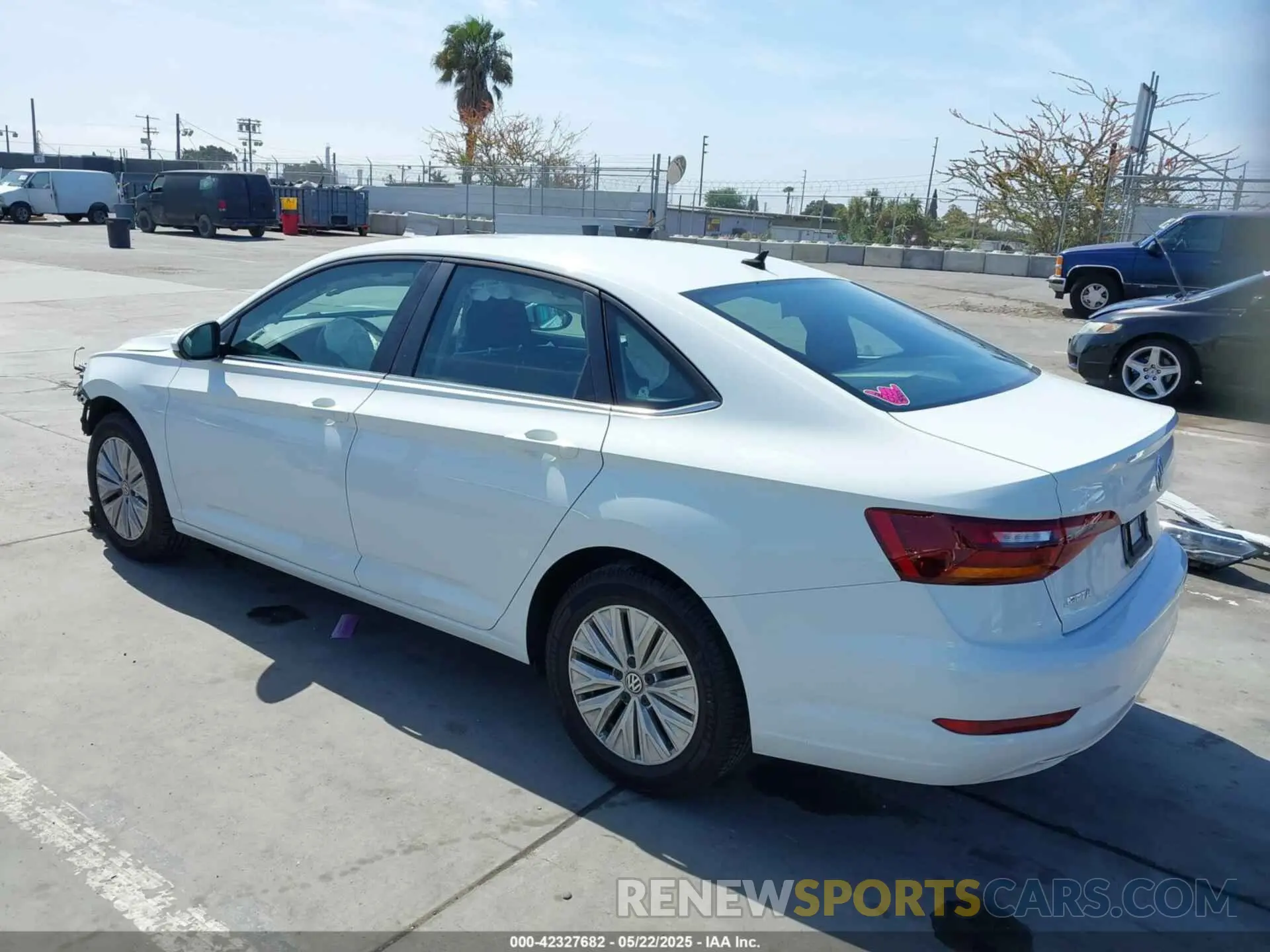 3 Photograph of a damaged car 3VWC57BU5KM050574 VOLKSWAGEN JETTA 2019