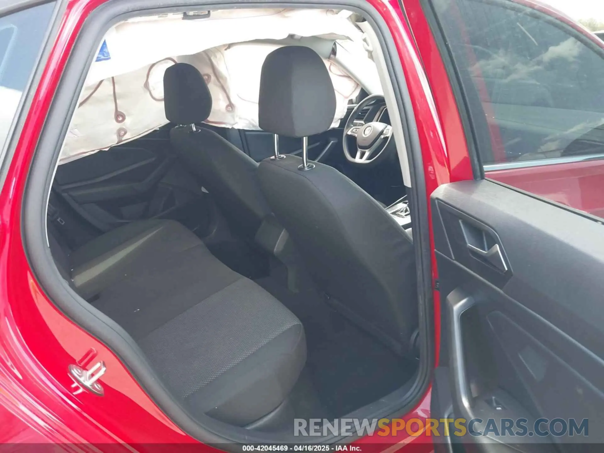 8 Photograph of a damaged car 3VWC57BU5KM054611 VOLKSWAGEN JETTA 2019