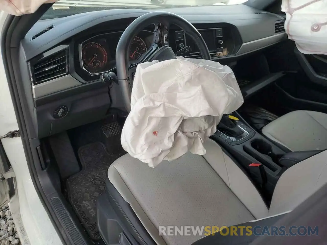 8 Photograph of a damaged car 3VWC57BU5KM066130 VOLKSWAGEN JETTA 2019