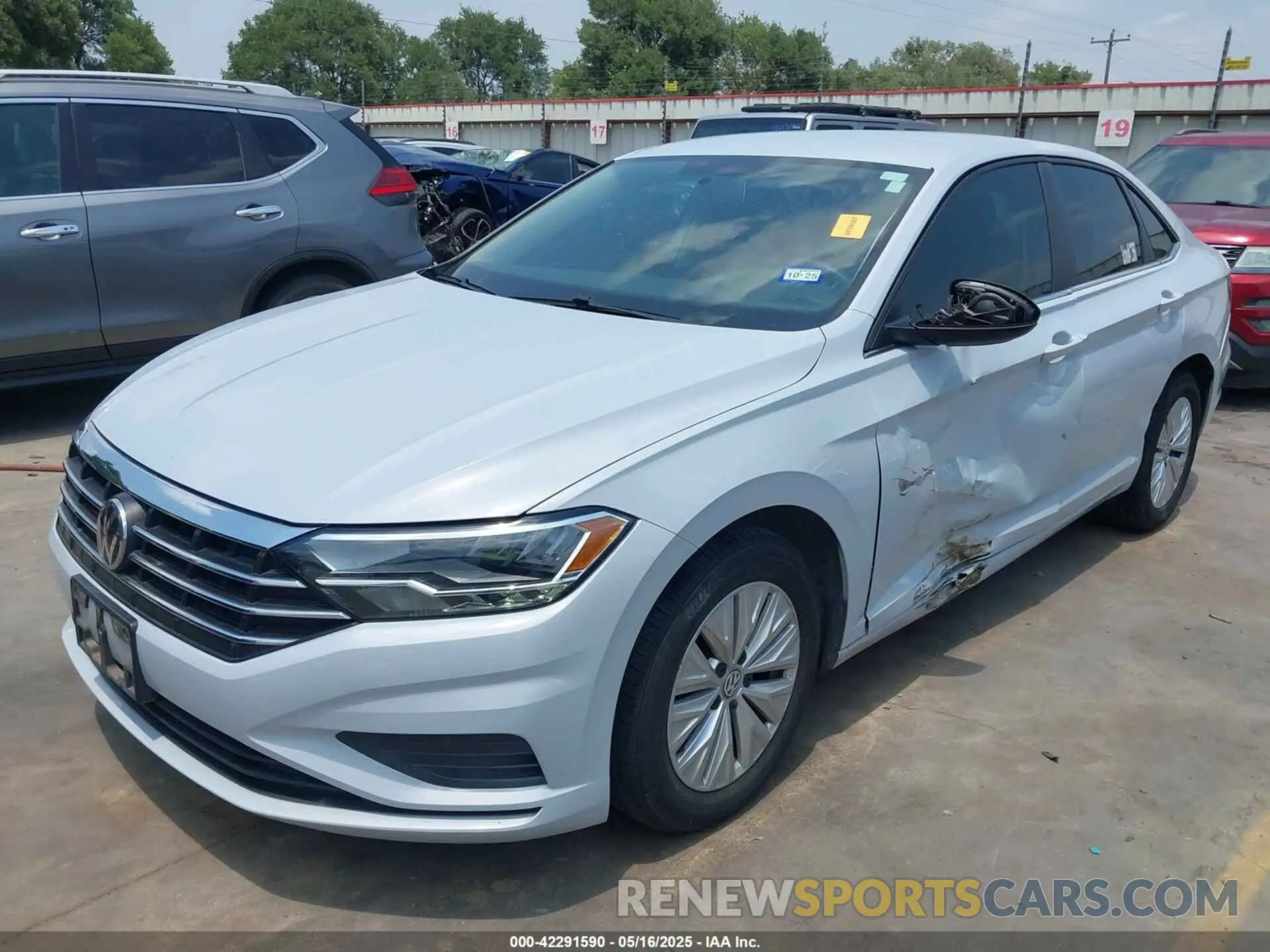 2 Photograph of a damaged car 3VWC57BU5KM067343 VOLKSWAGEN JETTA 2019