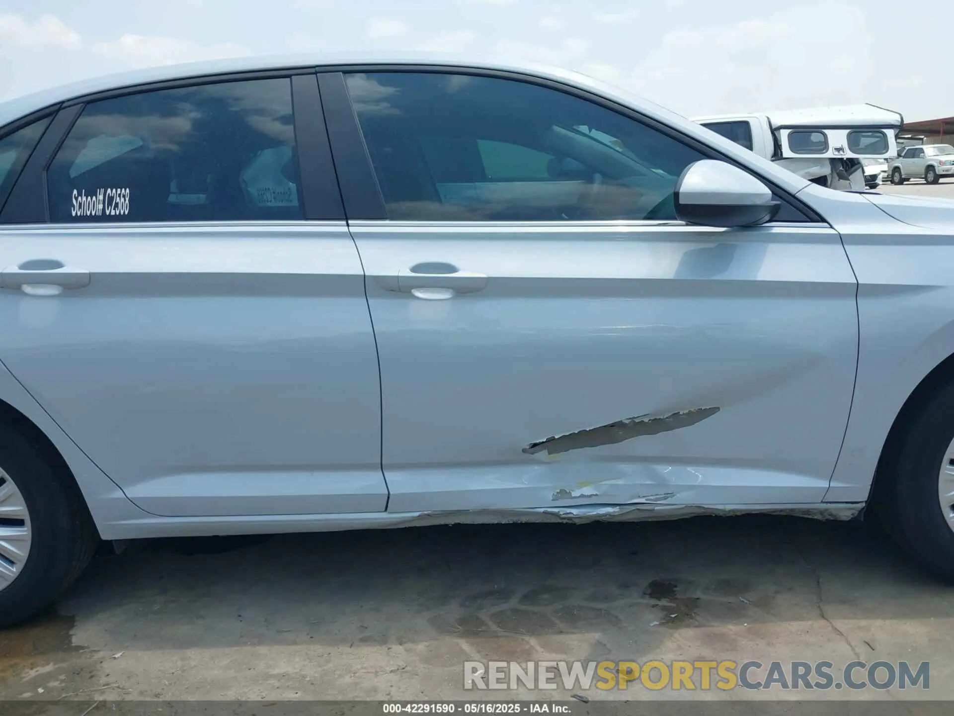 6 Photograph of a damaged car 3VWC57BU5KM067343 VOLKSWAGEN JETTA 2019