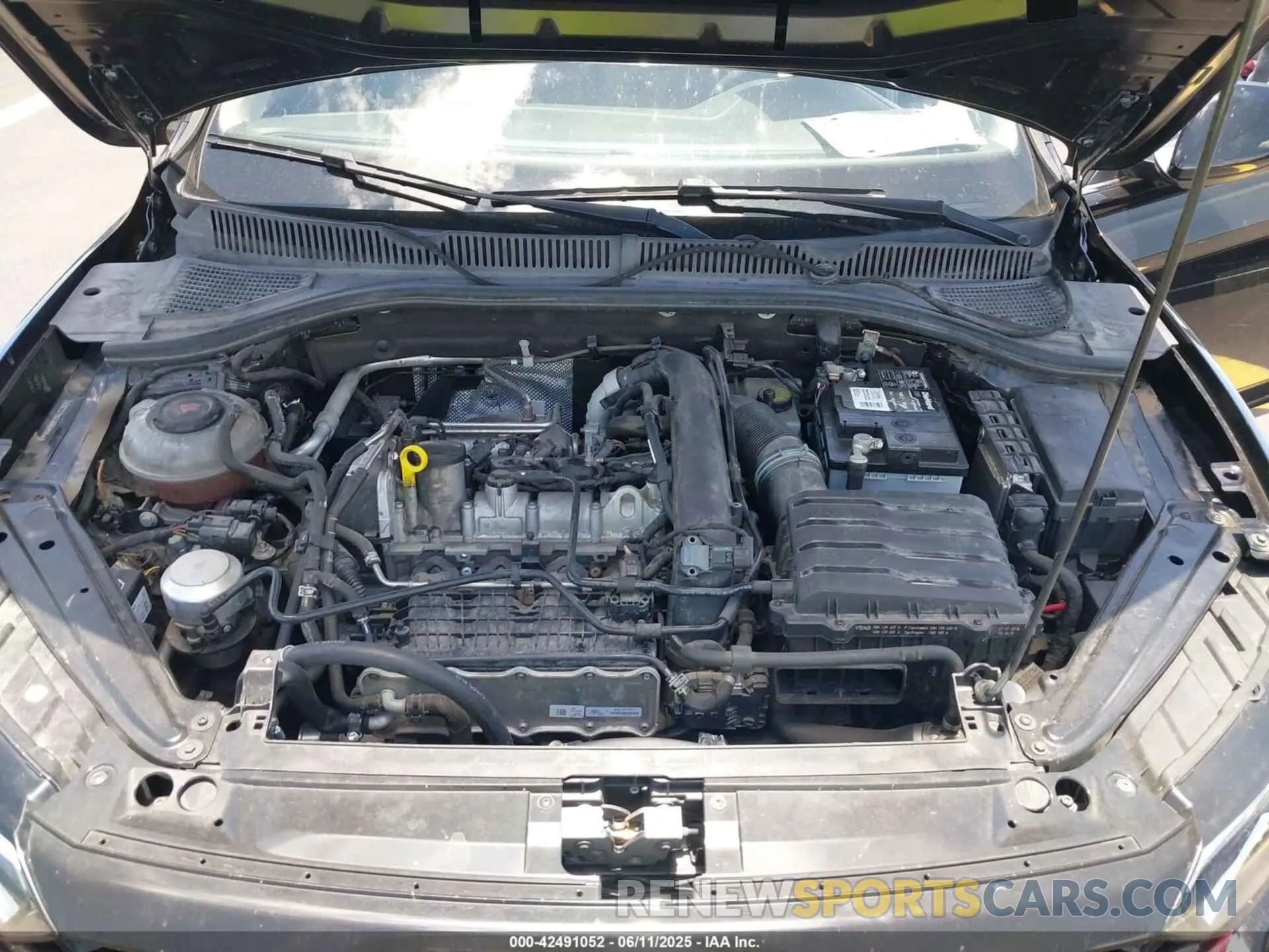 10 Photograph of a damaged car 3VWC57BU5KM083543 VOLKSWAGEN JETTA 2019