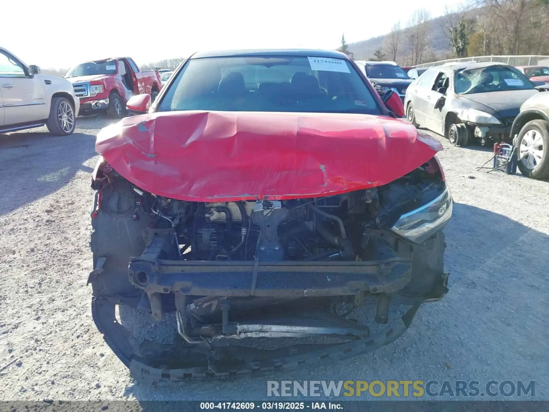 12 Photograph of a damaged car 3VWC57BU5KM099936 VOLKSWAGEN JETTA 2019