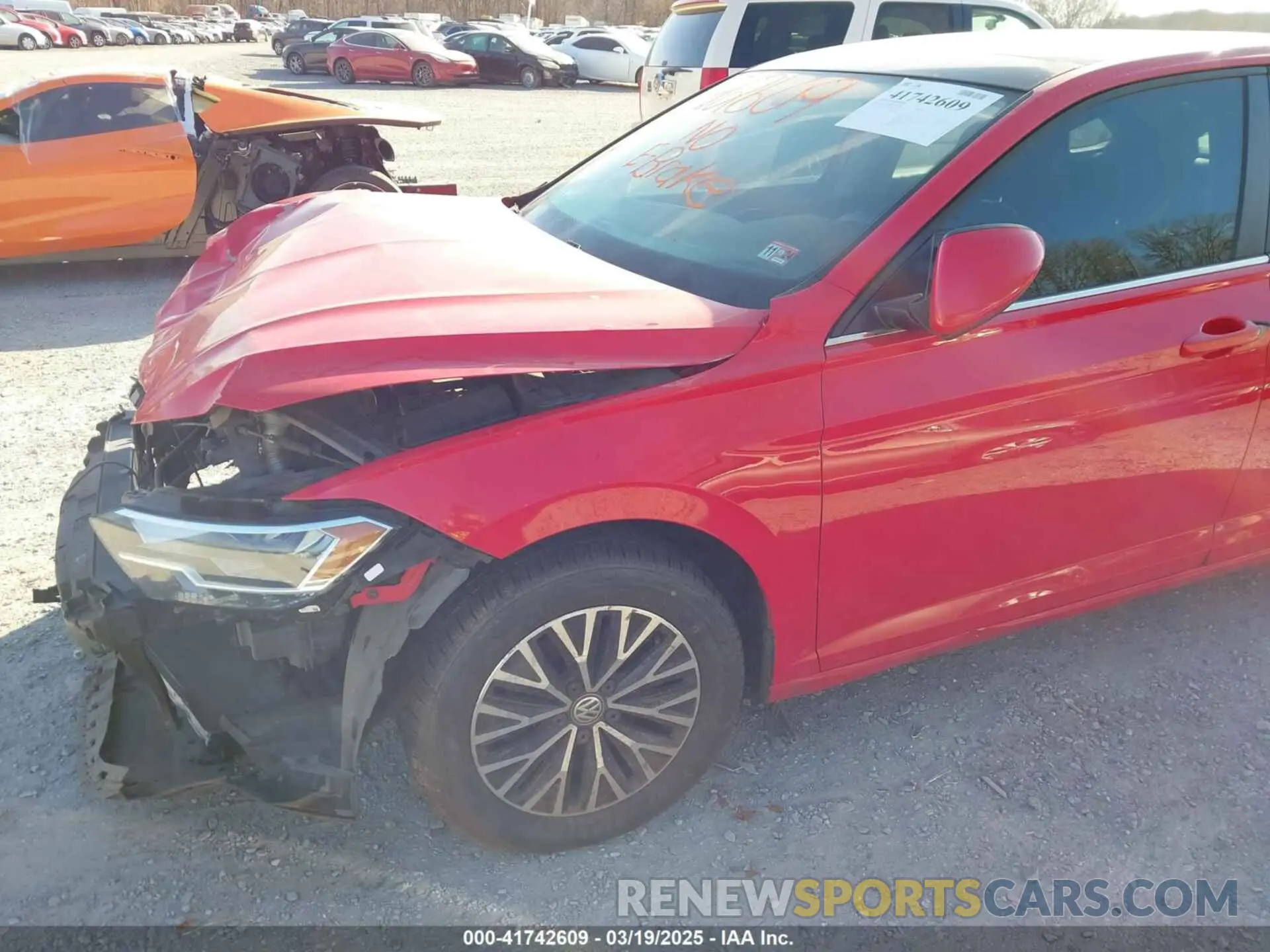 18 Photograph of a damaged car 3VWC57BU5KM099936 VOLKSWAGEN JETTA 2019