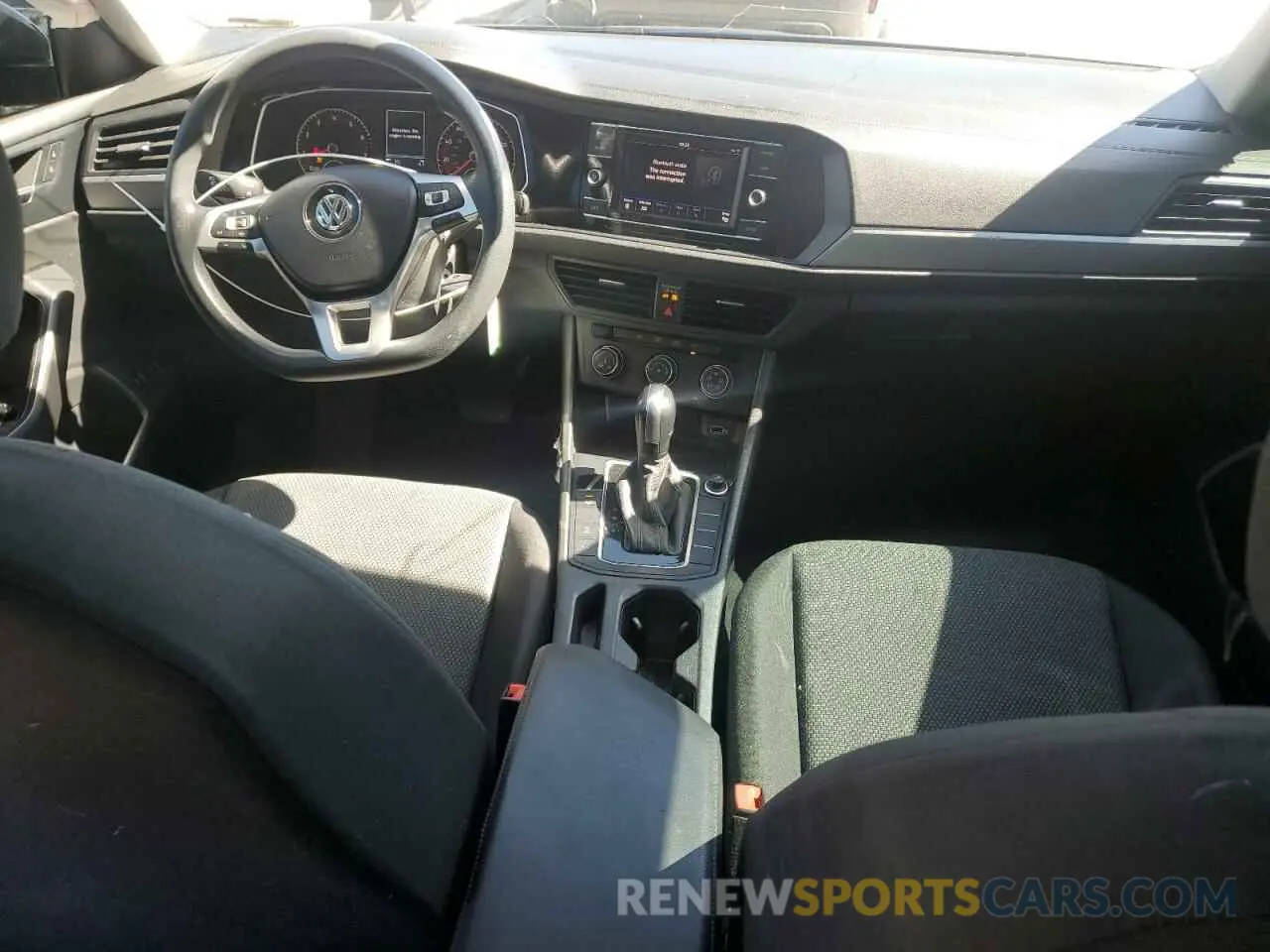 8 Photograph of a damaged car 3VWC57BU5KM124057 VOLKSWAGEN JETTA 2019