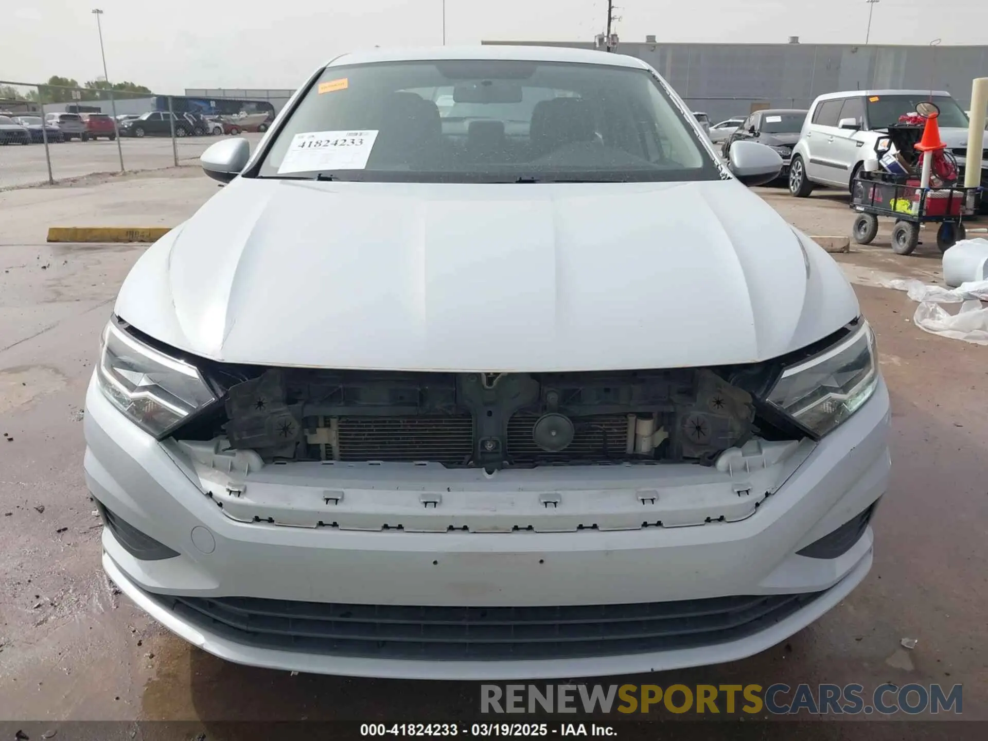 18 Photograph of a damaged car 3VWC57BU5KM131817 VOLKSWAGEN JETTA 2019