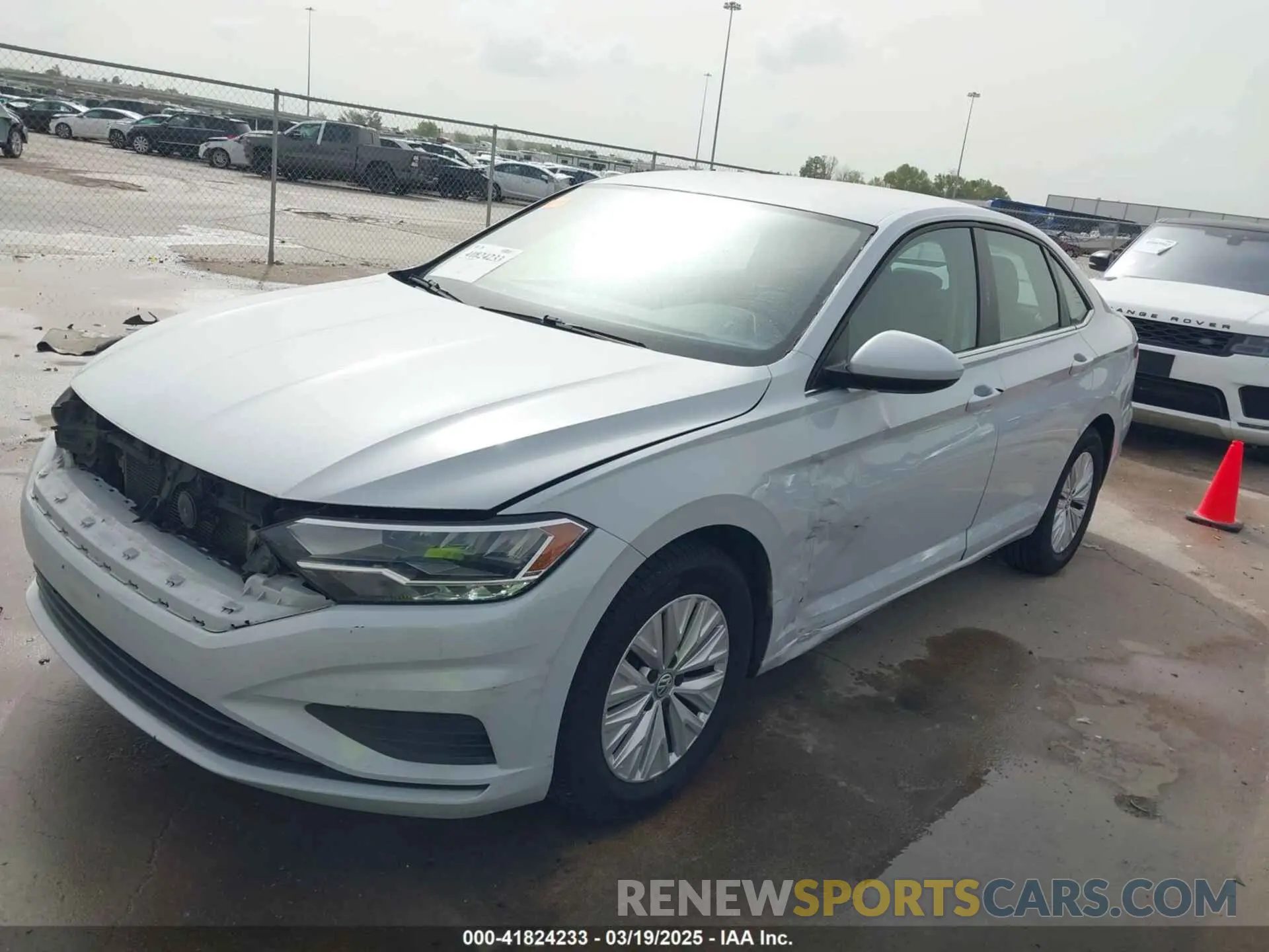 2 Photograph of a damaged car 3VWC57BU5KM131817 VOLKSWAGEN JETTA 2019