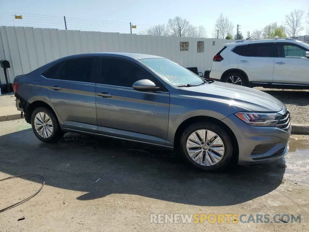 4 Photograph of a damaged car 3VWC57BU5KM143885 VOLKSWAGEN JETTA 2019