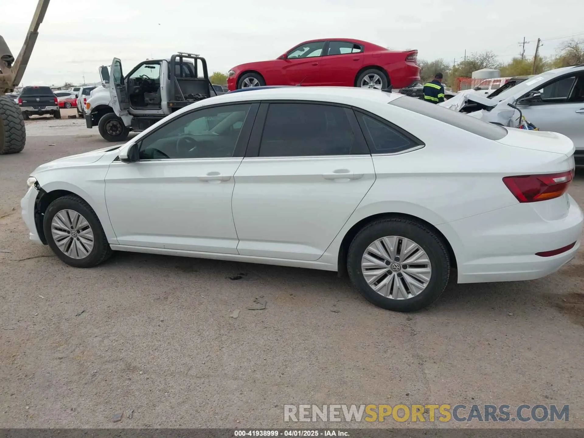 15 Photograph of a damaged car 3VWC57BU5KM192570 VOLKSWAGEN JETTA 2019