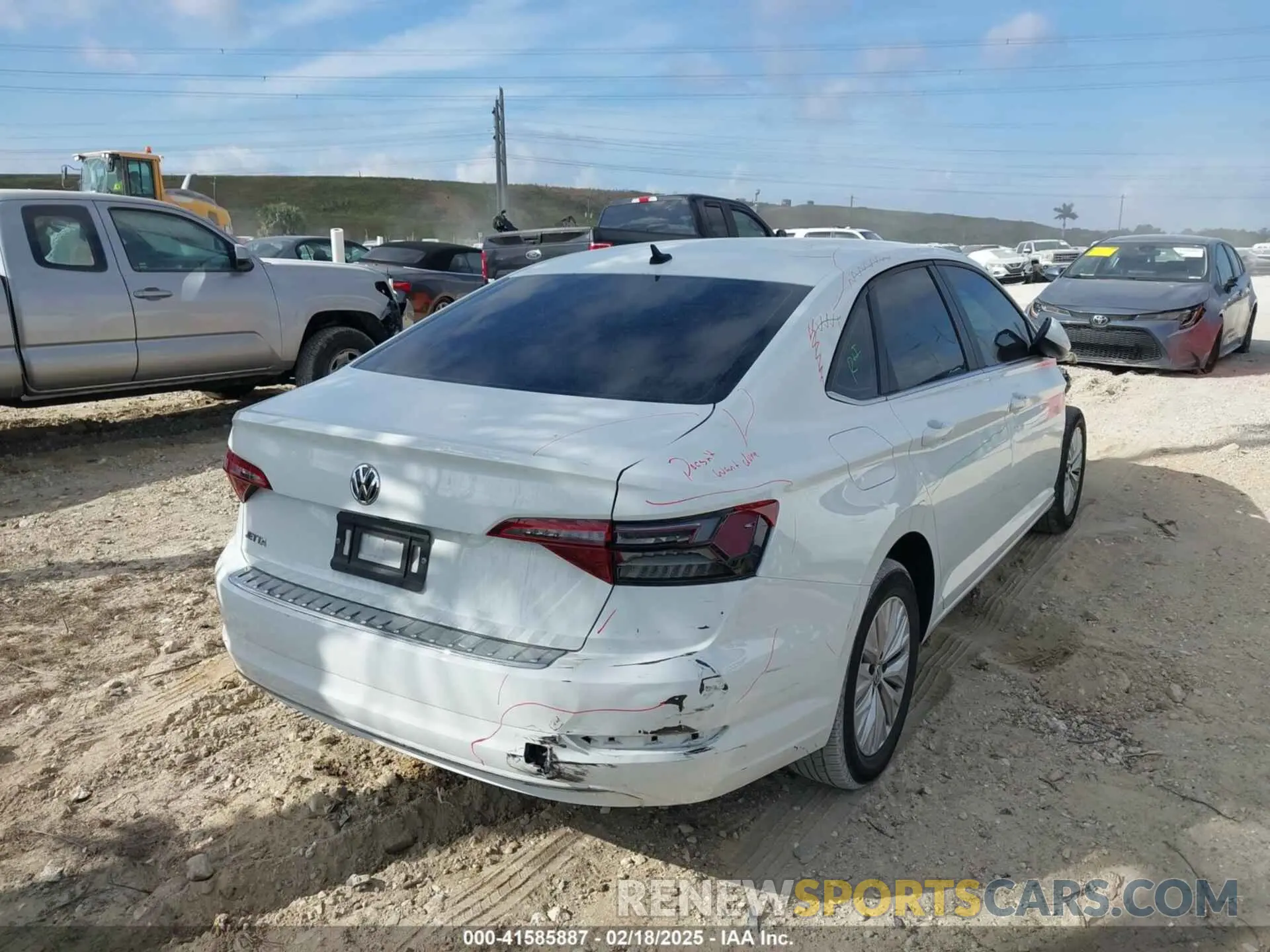 4 Photograph of a damaged car 3VWC57BU5KM221730 VOLKSWAGEN JETTA 2019
