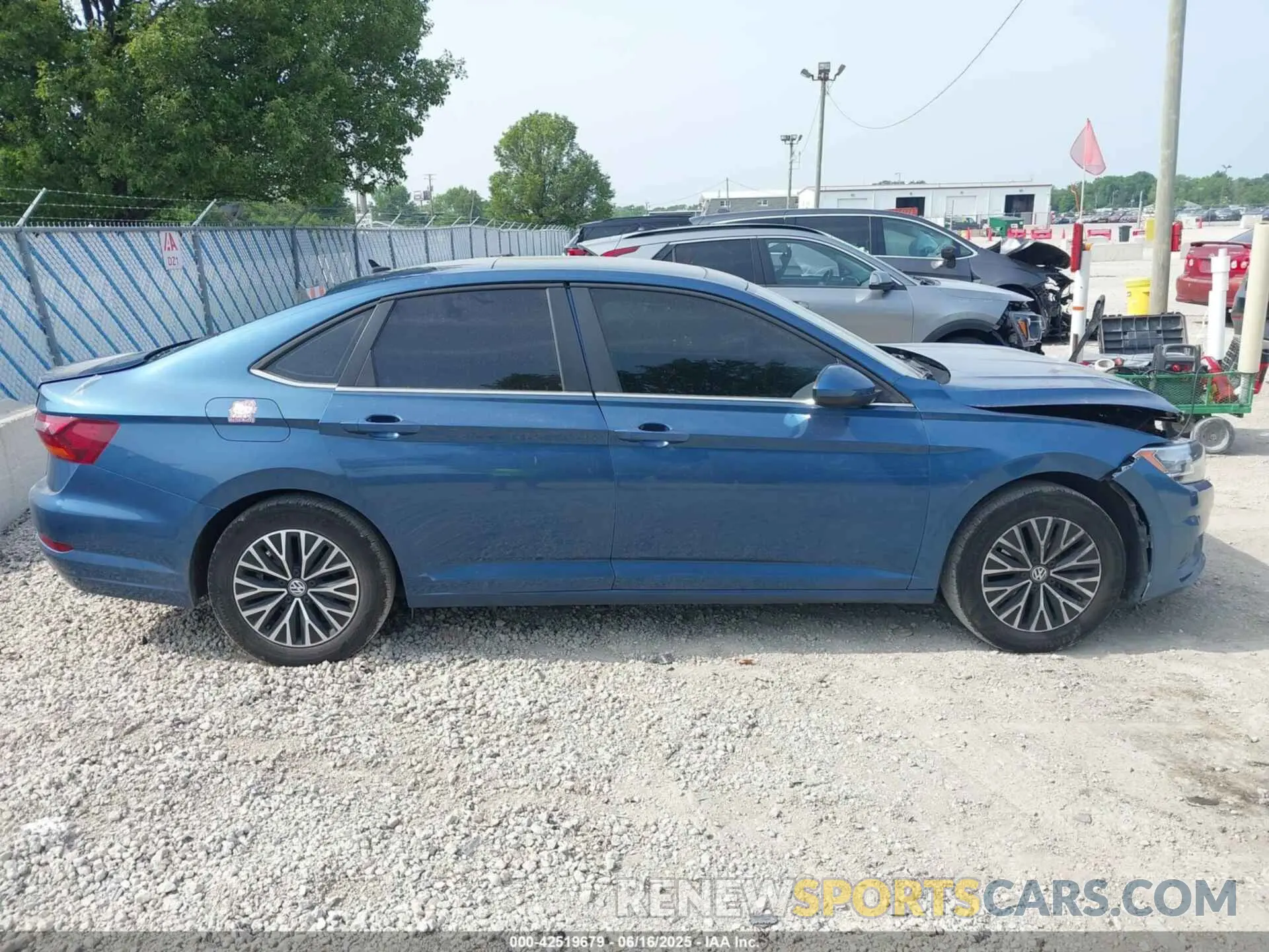 13 Photograph of a damaged car 3VWC57BU5KM226846 VOLKSWAGEN JETTA 2019