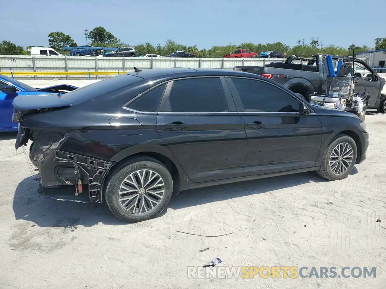 3 Photograph of a damaged car 3VWC57BU5KM256820 VOLKSWAGEN JETTA 2019
