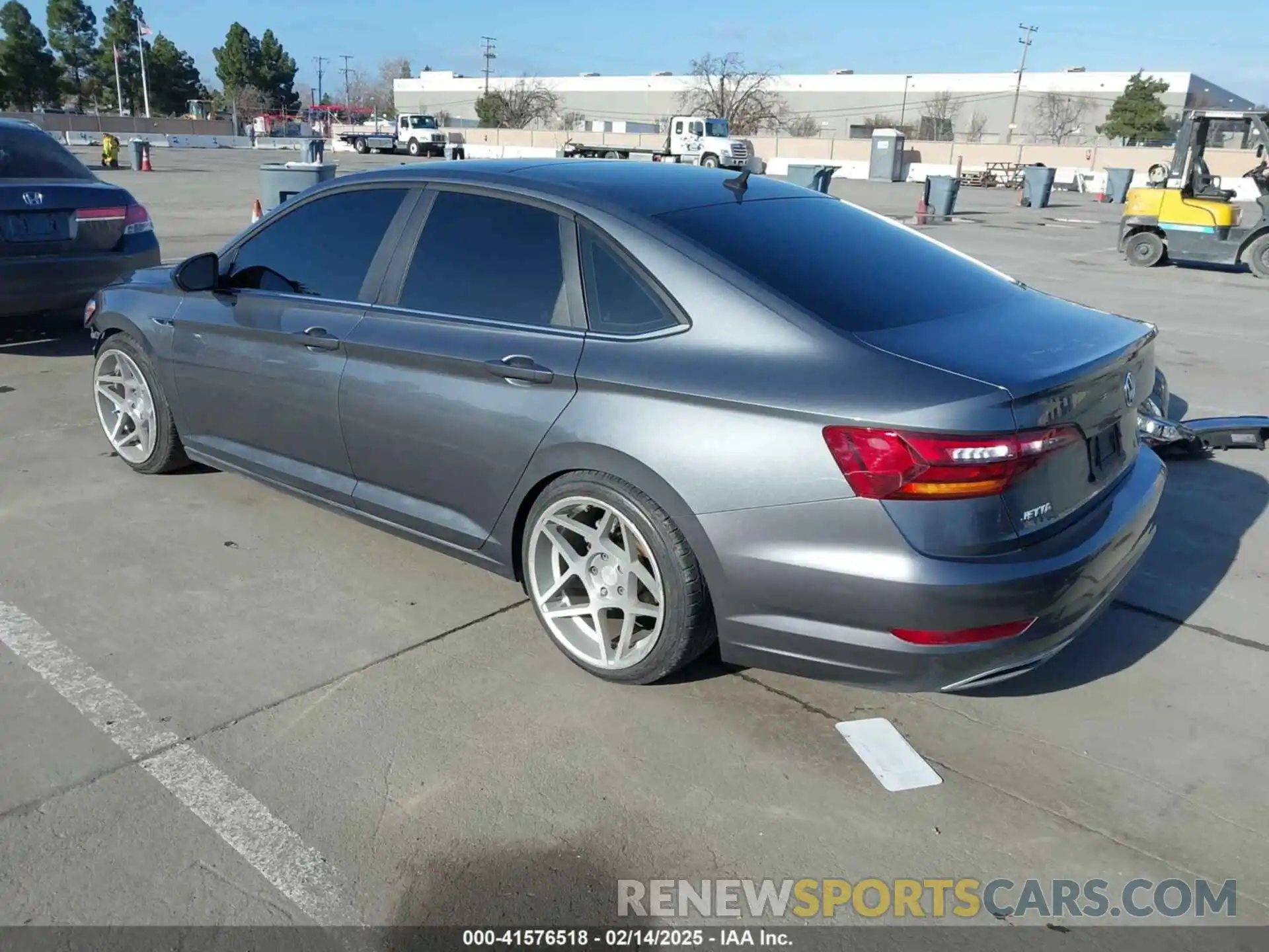 3 Photograph of a damaged car 3VWC57BU5KM268398 VOLKSWAGEN JETTA 2019