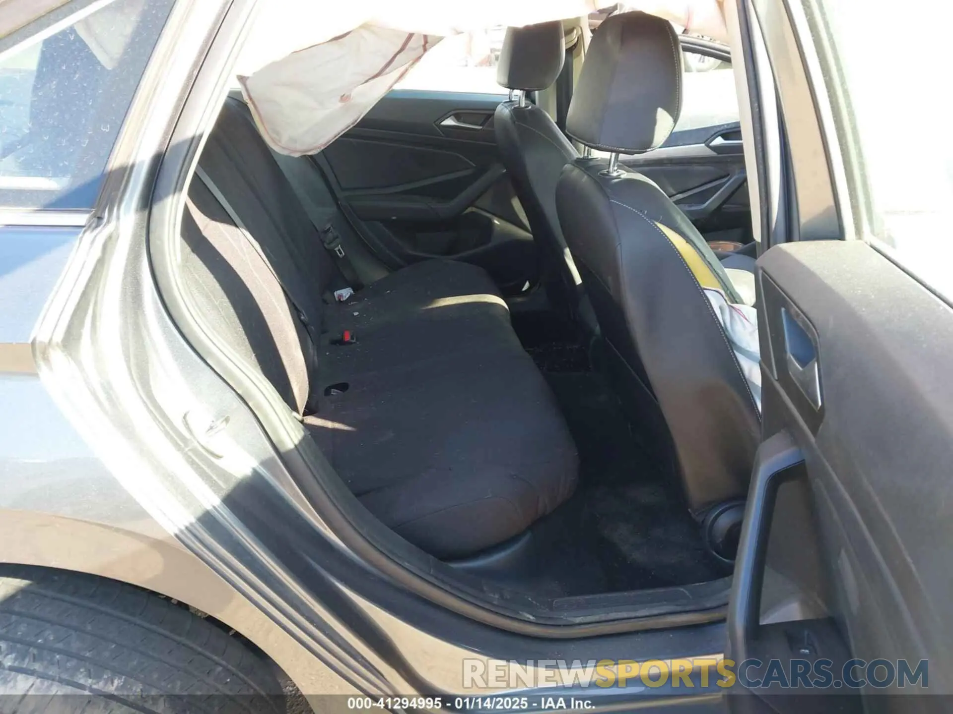 8 Photograph of a damaged car 3VWC57BU6KM061051 VOLKSWAGEN JETTA 2019
