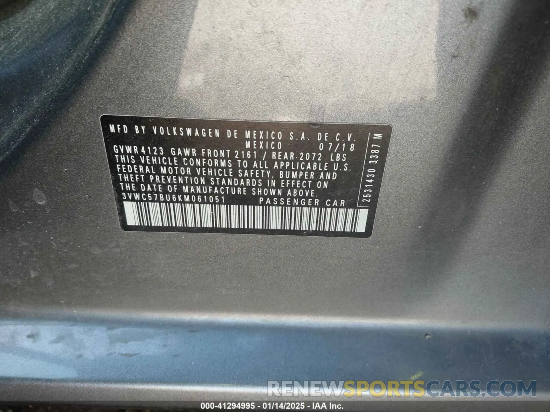 9 Photograph of a damaged car 3VWC57BU6KM061051 VOLKSWAGEN JETTA 2019