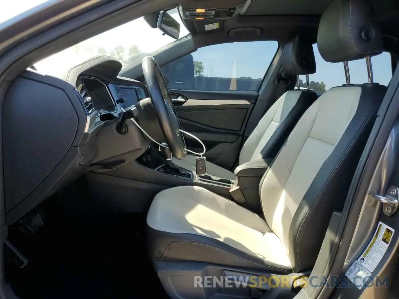 7 Photograph of a damaged car 3VWC57BU6KM068162 VOLKSWAGEN JETTA 2019
