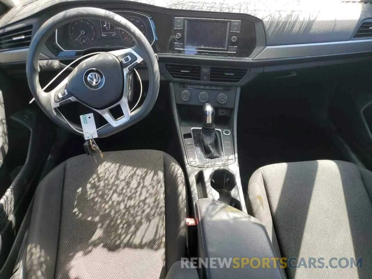 8 Photograph of a damaged car 3VWC57BU6KM123581 VOLKSWAGEN JETTA 2019
