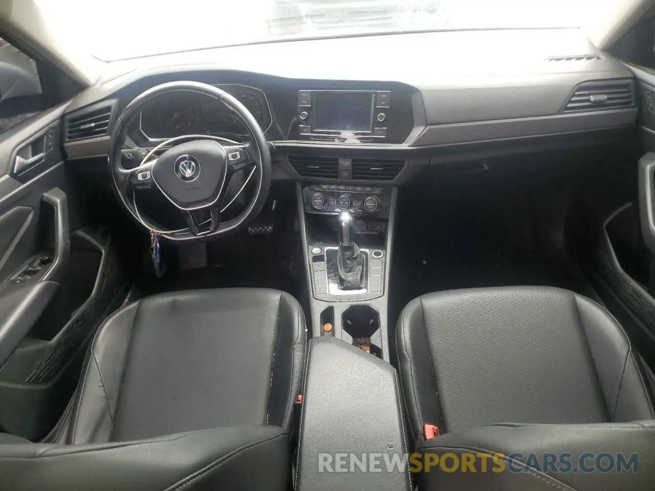 8 Photograph of a damaged car 3VWC57BU6KM140588 VOLKSWAGEN JETTA 2019