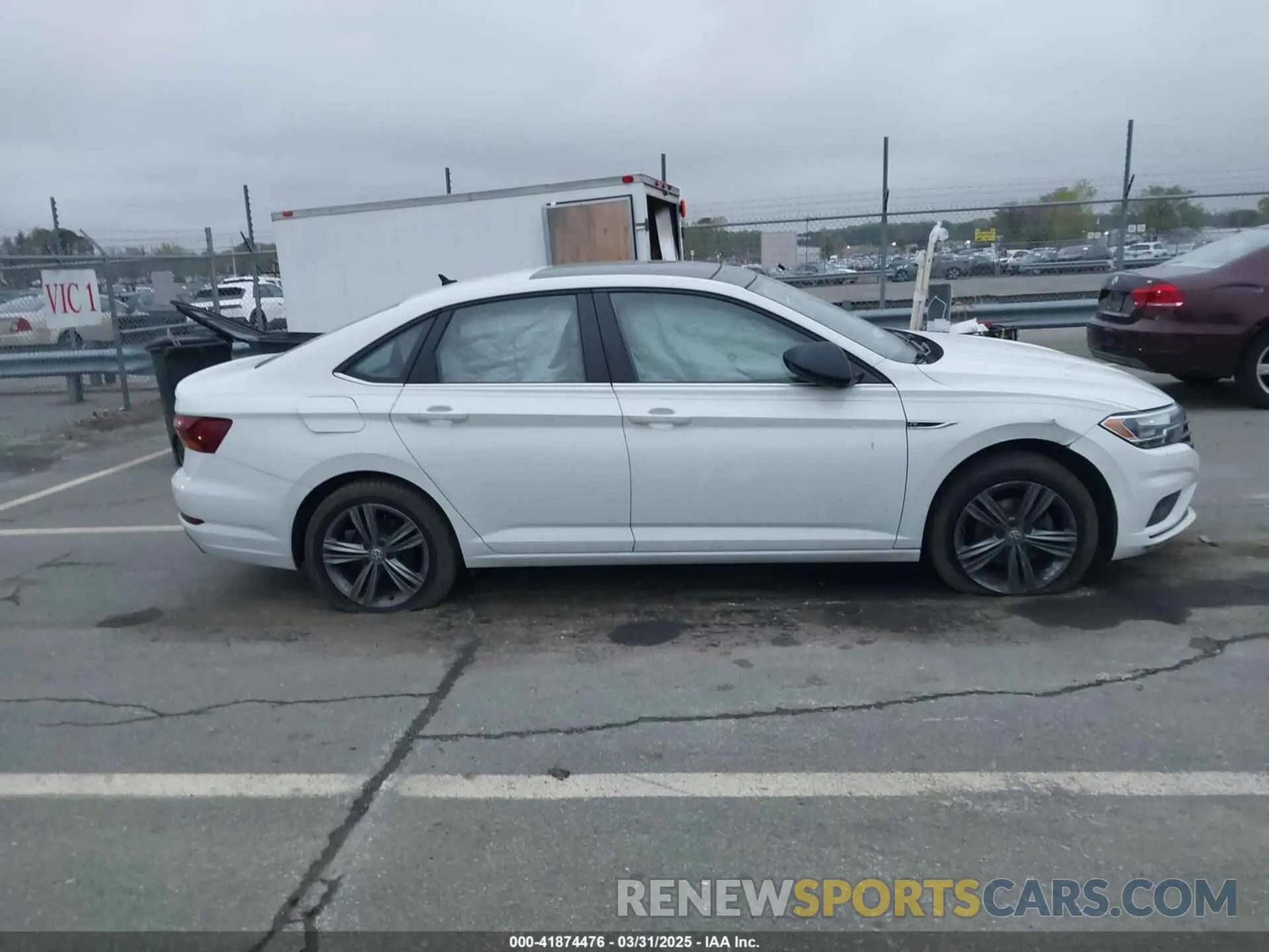 13 Photograph of a damaged car 3VWC57BU6KM162459 VOLKSWAGEN JETTA 2019