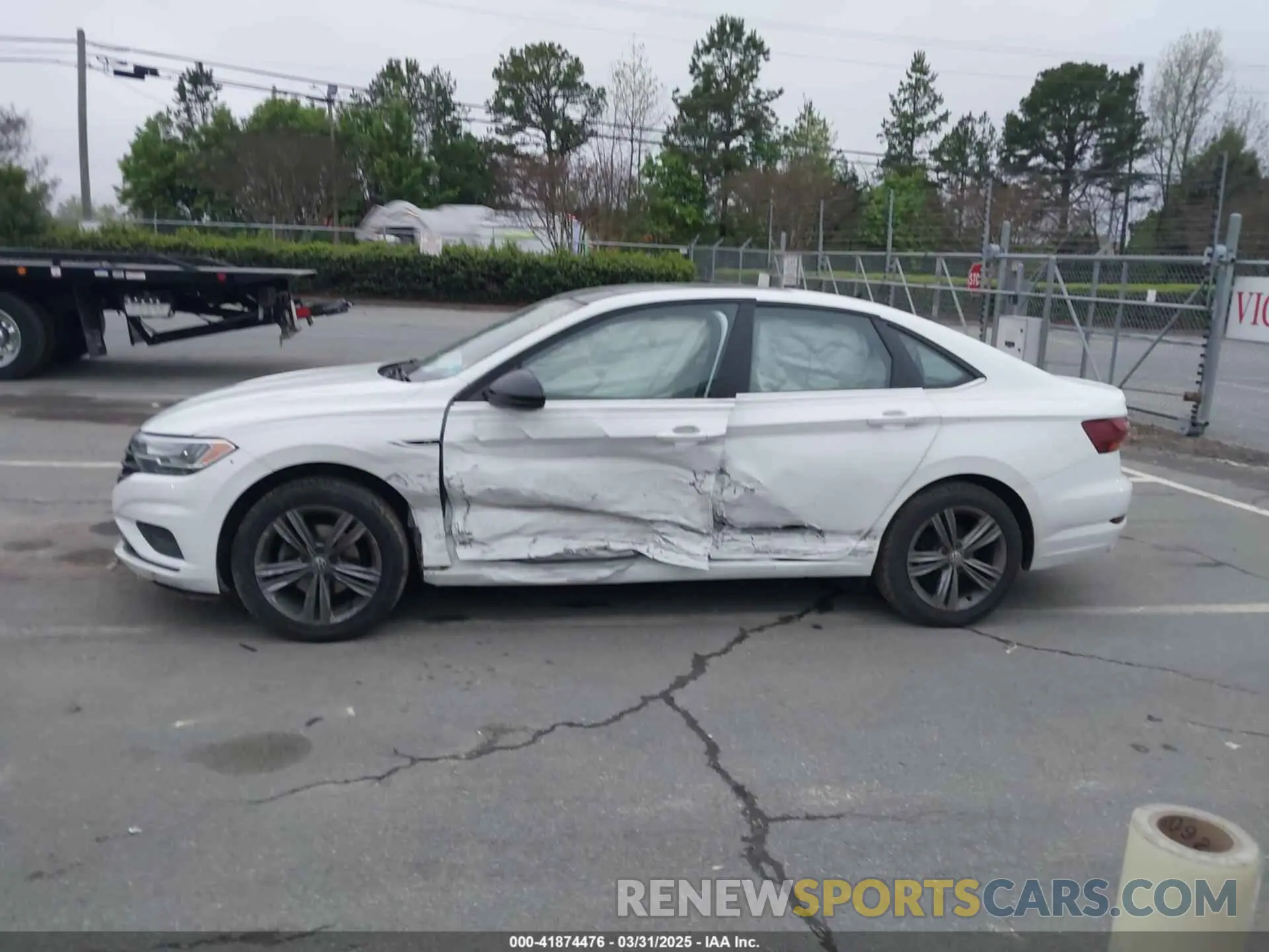 14 Photograph of a damaged car 3VWC57BU6KM162459 VOLKSWAGEN JETTA 2019