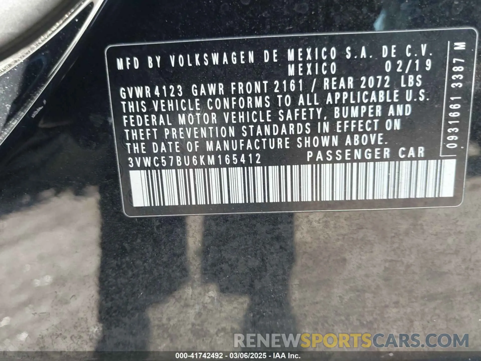 9 Photograph of a damaged car 3VWC57BU6KM165412 VOLKSWAGEN JETTA 2019