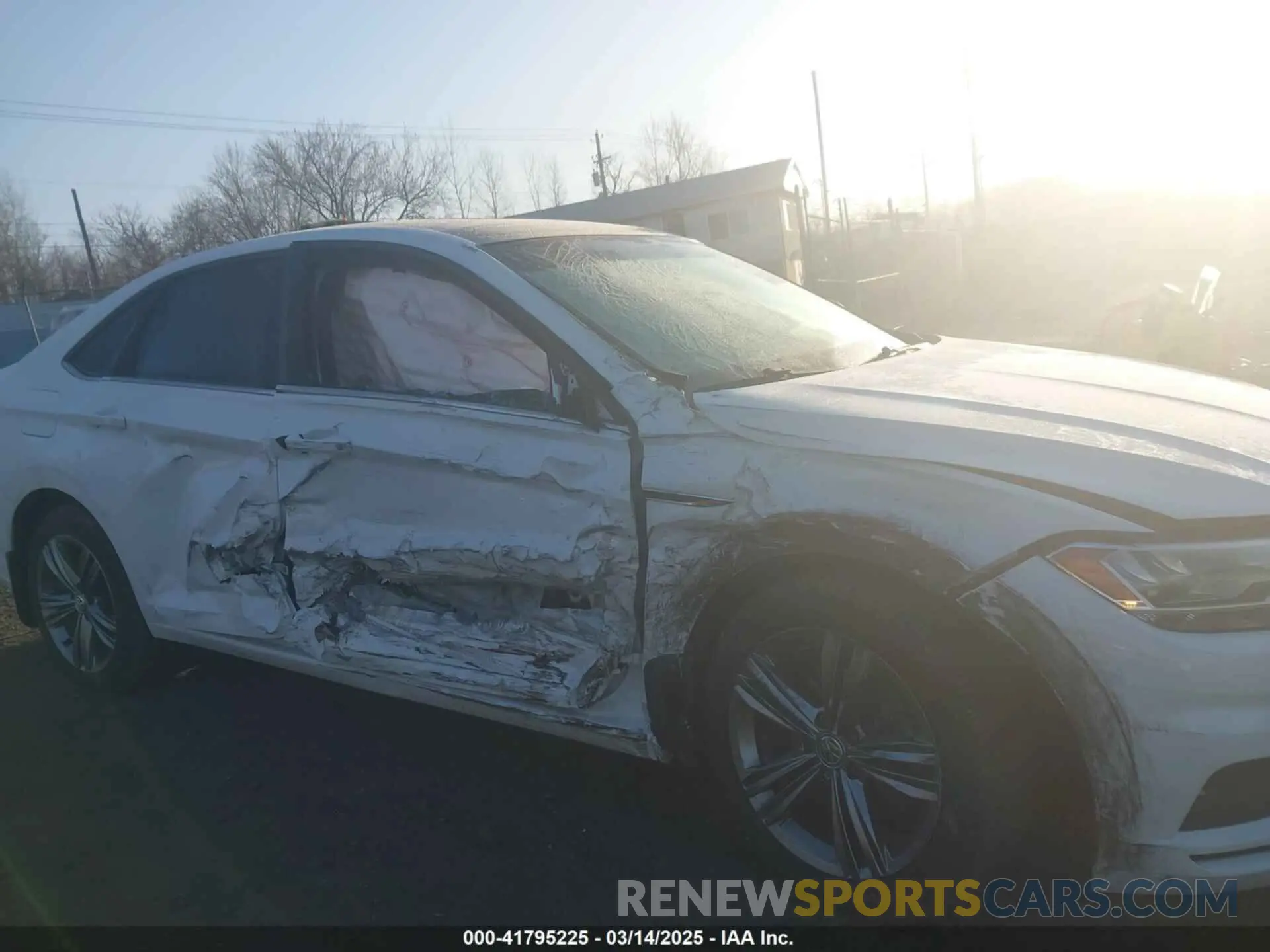 6 Photograph of a damaged car 3VWC57BU6KM241601 VOLKSWAGEN JETTA 2019