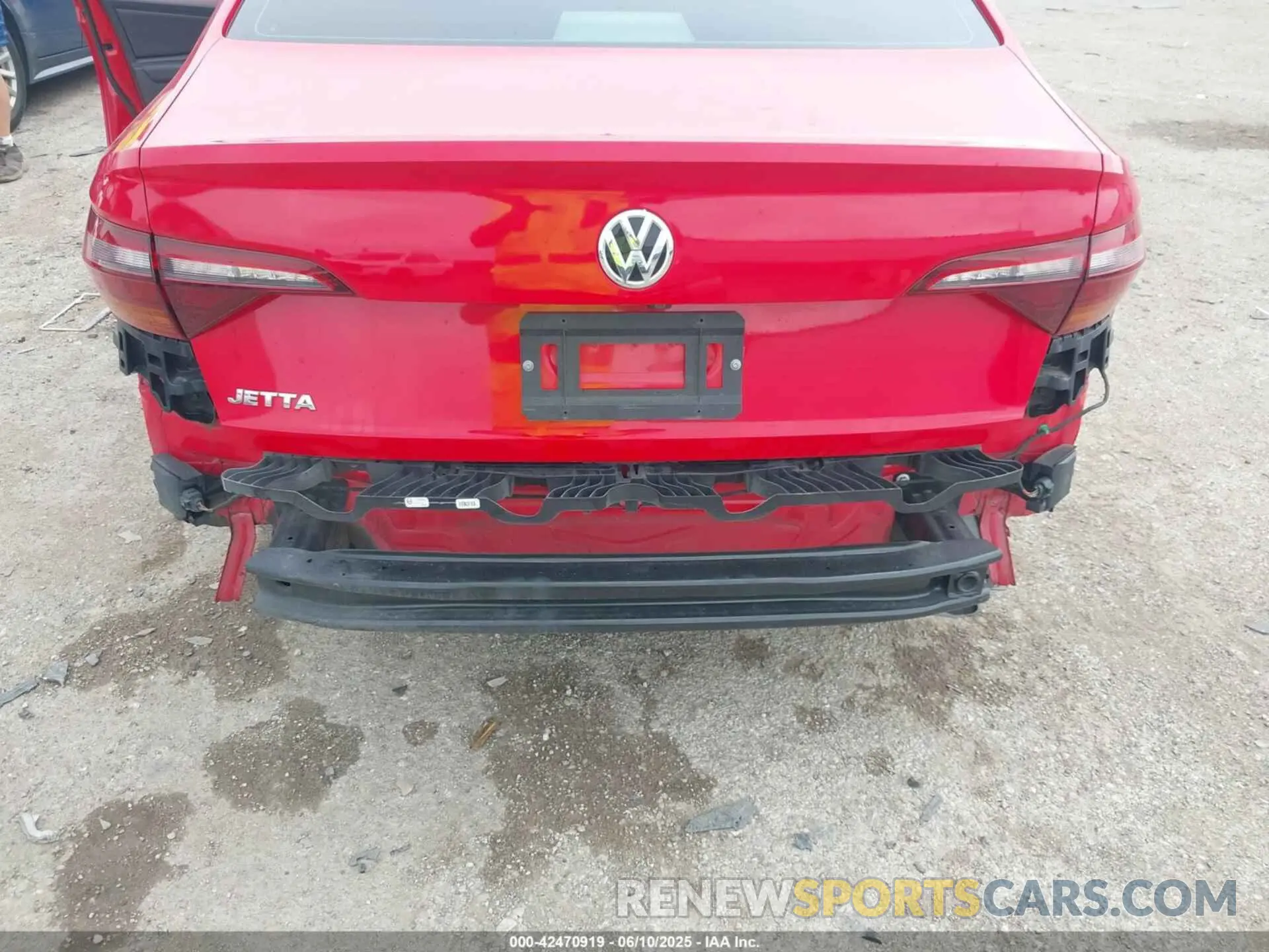6 Photograph of a damaged car 3VWC57BU6KM264442 VOLKSWAGEN JETTA 2019