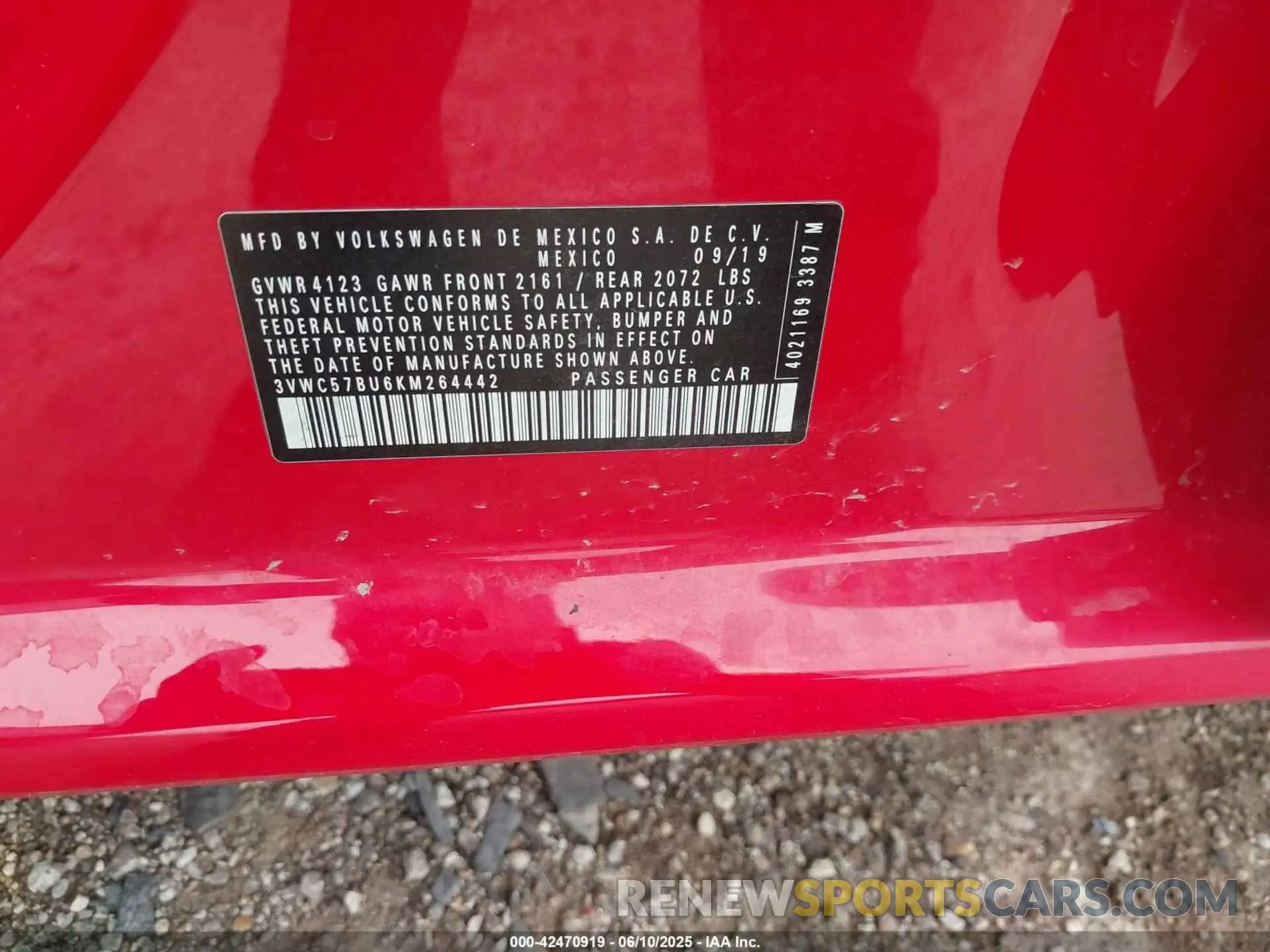 9 Photograph of a damaged car 3VWC57BU6KM264442 VOLKSWAGEN JETTA 2019