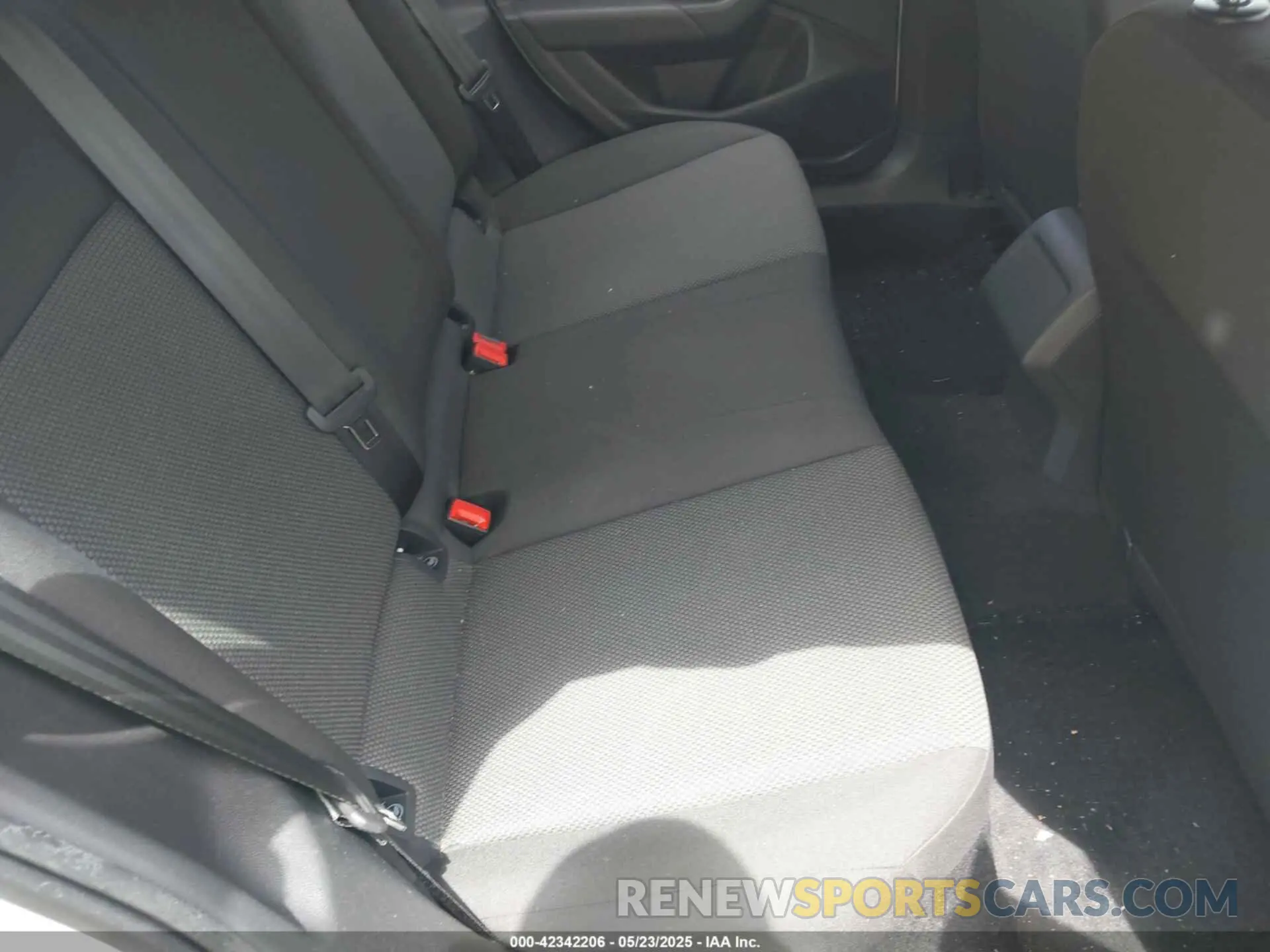 8 Photograph of a damaged car 3VWC57BU6KM267969 VOLKSWAGEN JETTA 2019