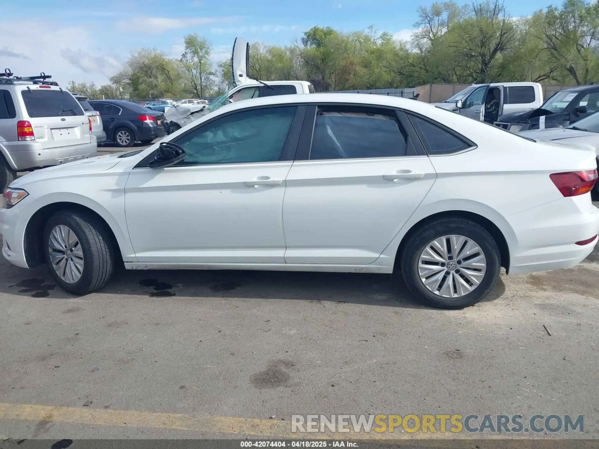 14 Photograph of a damaged car 3VWC57BU6KM273481 VOLKSWAGEN JETTA 2019