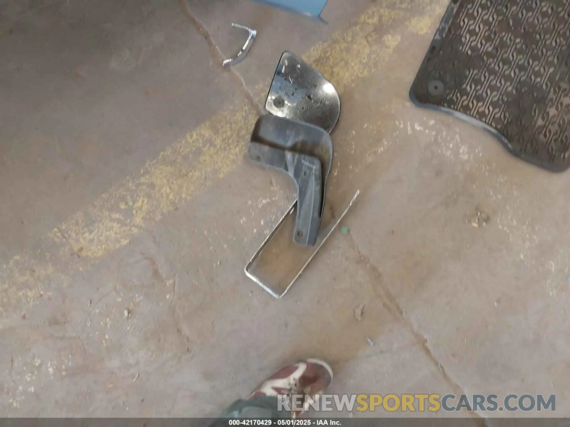 11 Photograph of a damaged car 3VWC57BU6KM274971 VOLKSWAGEN JETTA 2019