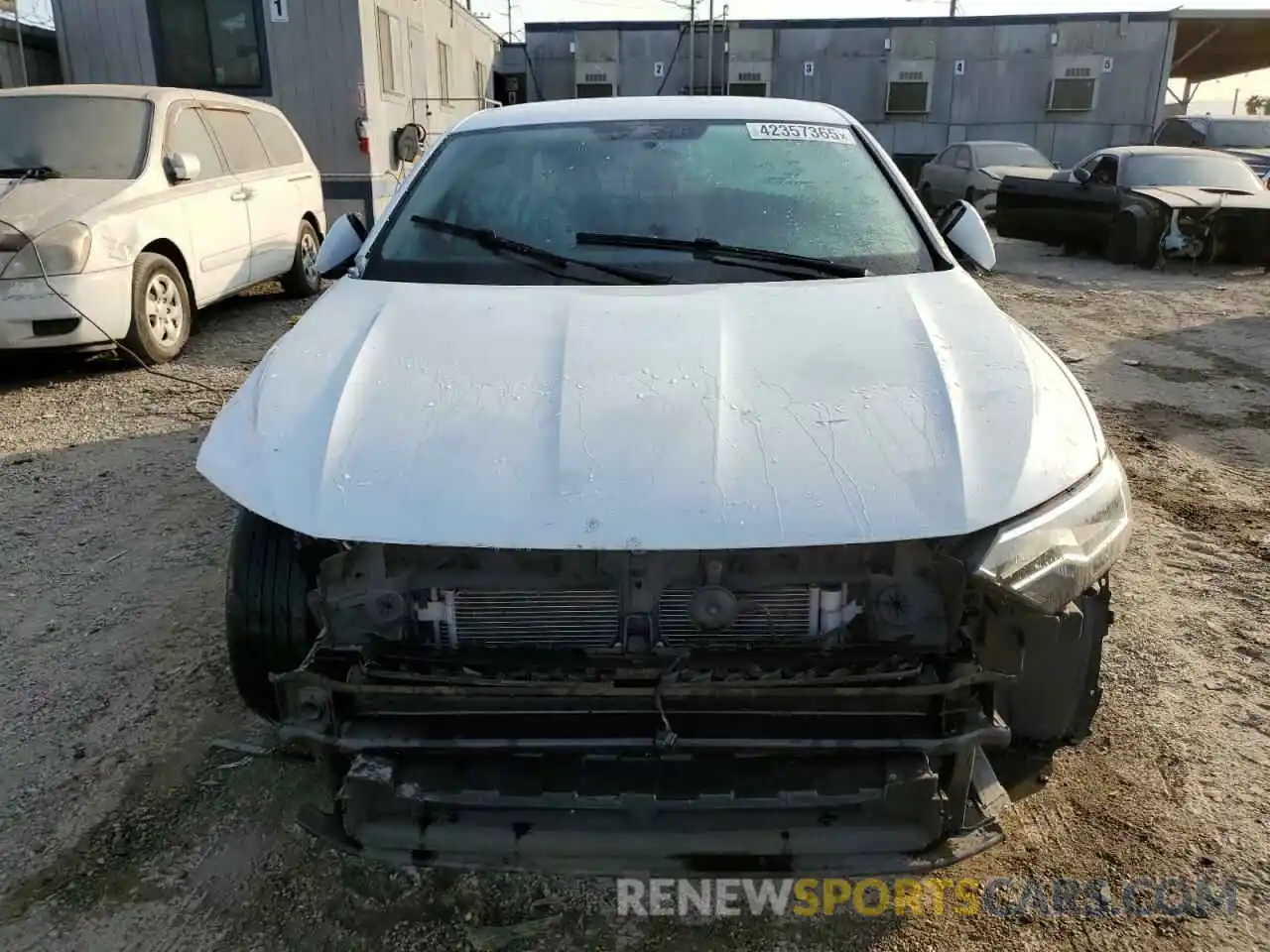 5 Photograph of a damaged car 3VWC57BU6KM275599 VOLKSWAGEN JETTA 2019