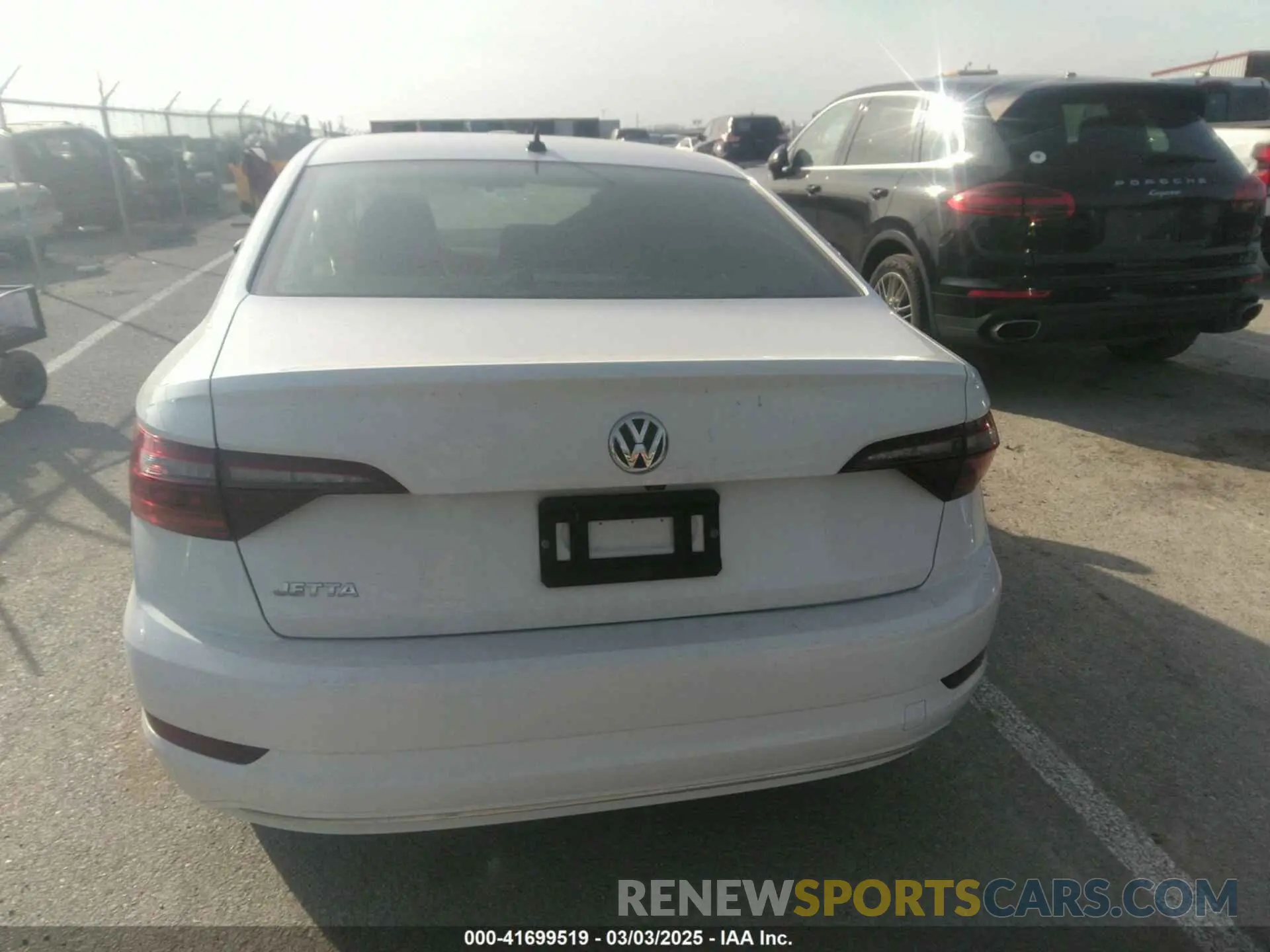16 Photograph of a damaged car 3VWC57BU7KM031816 VOLKSWAGEN JETTA 2019