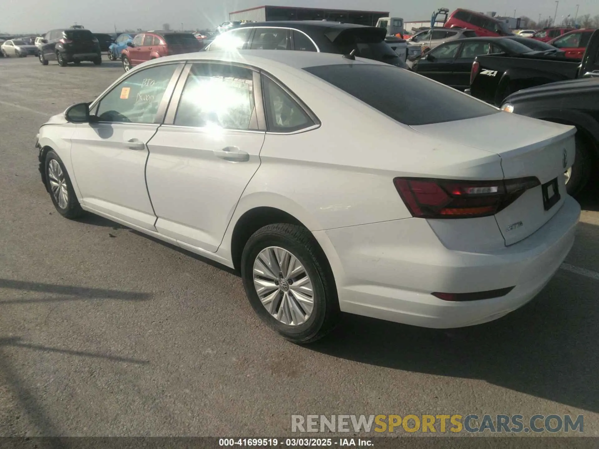 3 Photograph of a damaged car 3VWC57BU7KM031816 VOLKSWAGEN JETTA 2019