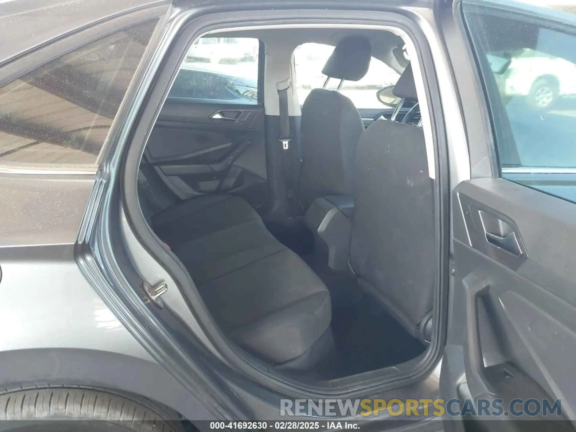 8 Photograph of a damaged car 3VWC57BU7KM084015 VOLKSWAGEN JETTA 2019