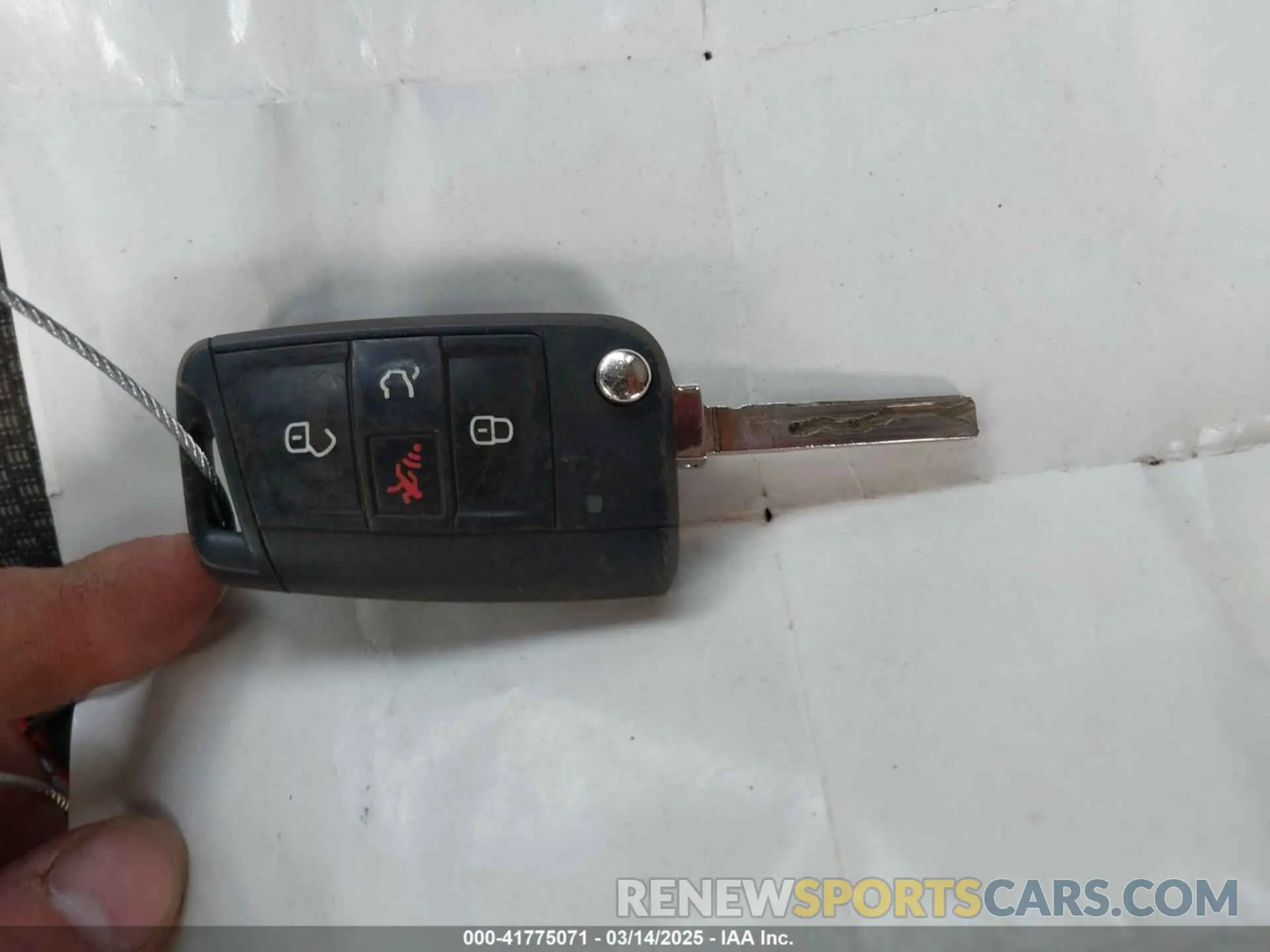 11 Photograph of a damaged car 3VWC57BU7KM084757 VOLKSWAGEN JETTA 2019
