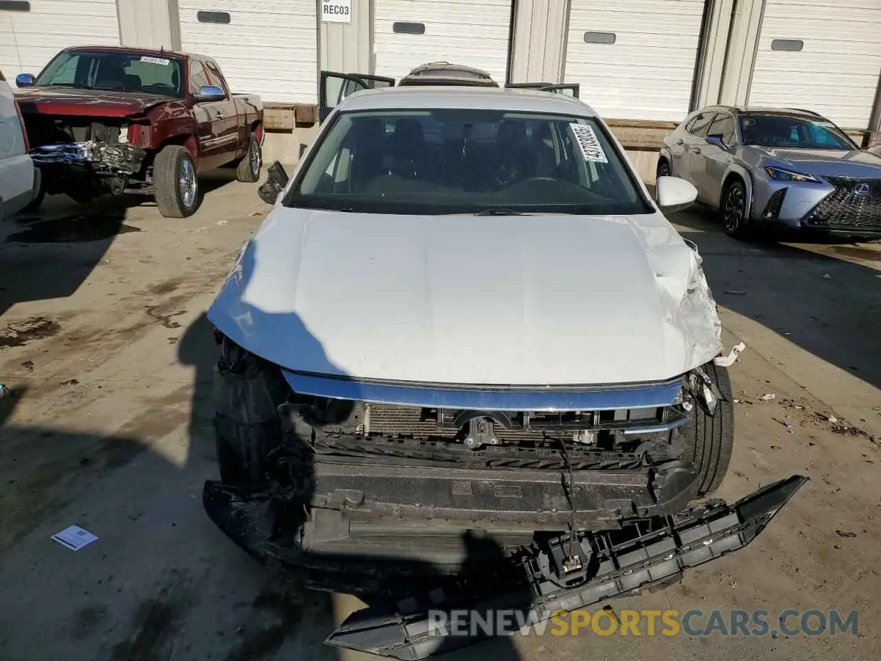 5 Photograph of a damaged car 3VWC57BU7KM093359 VOLKSWAGEN JETTA 2019