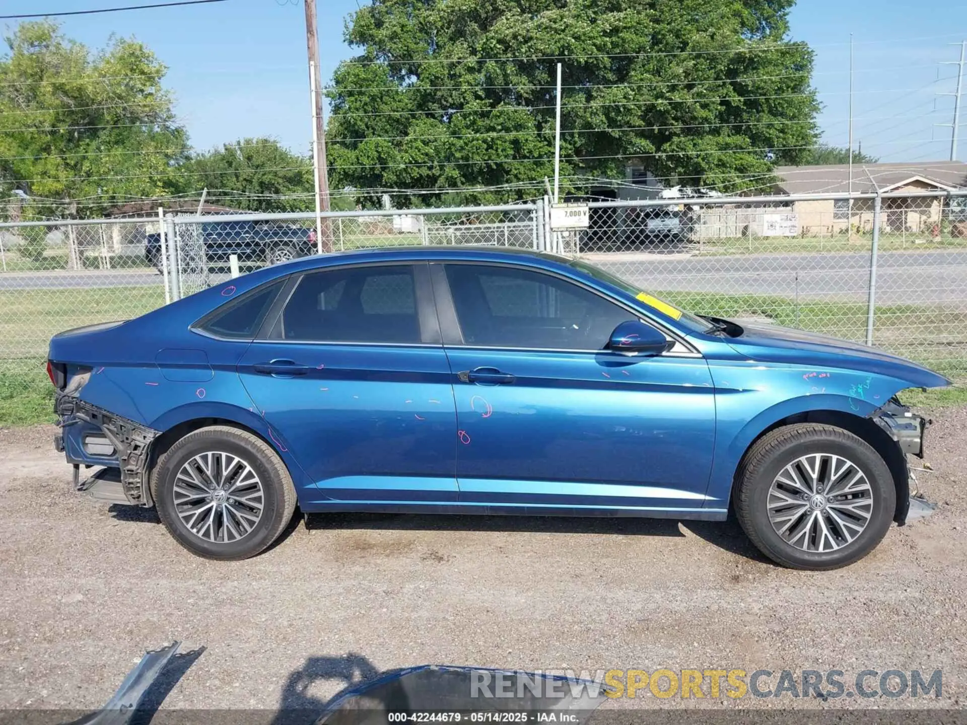 14 Photograph of a damaged car 3VWC57BU7KM104067 VOLKSWAGEN JETTA 2019