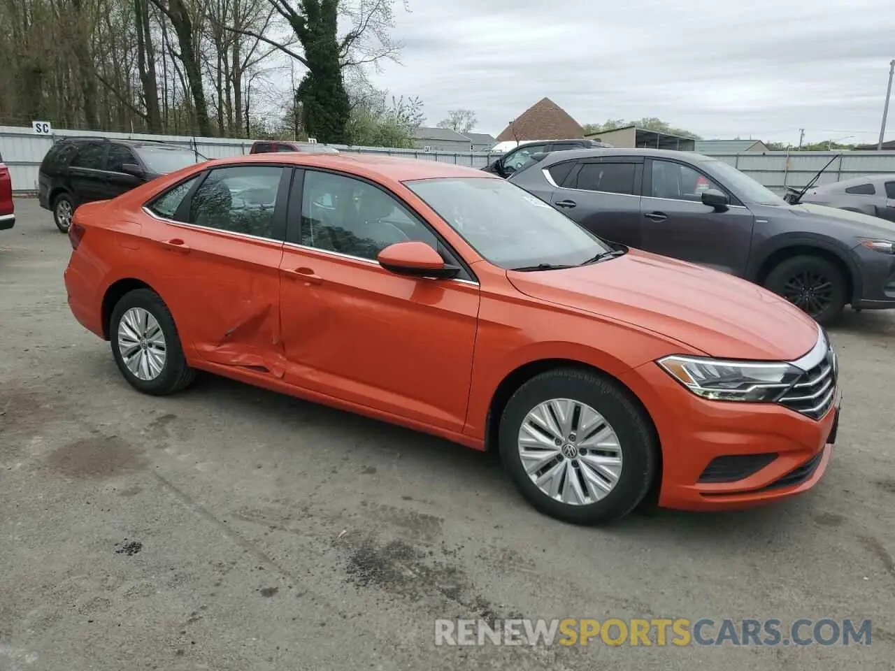 4 Photograph of a damaged car 3VWC57BU7KM152328 VOLKSWAGEN JETTA 2019