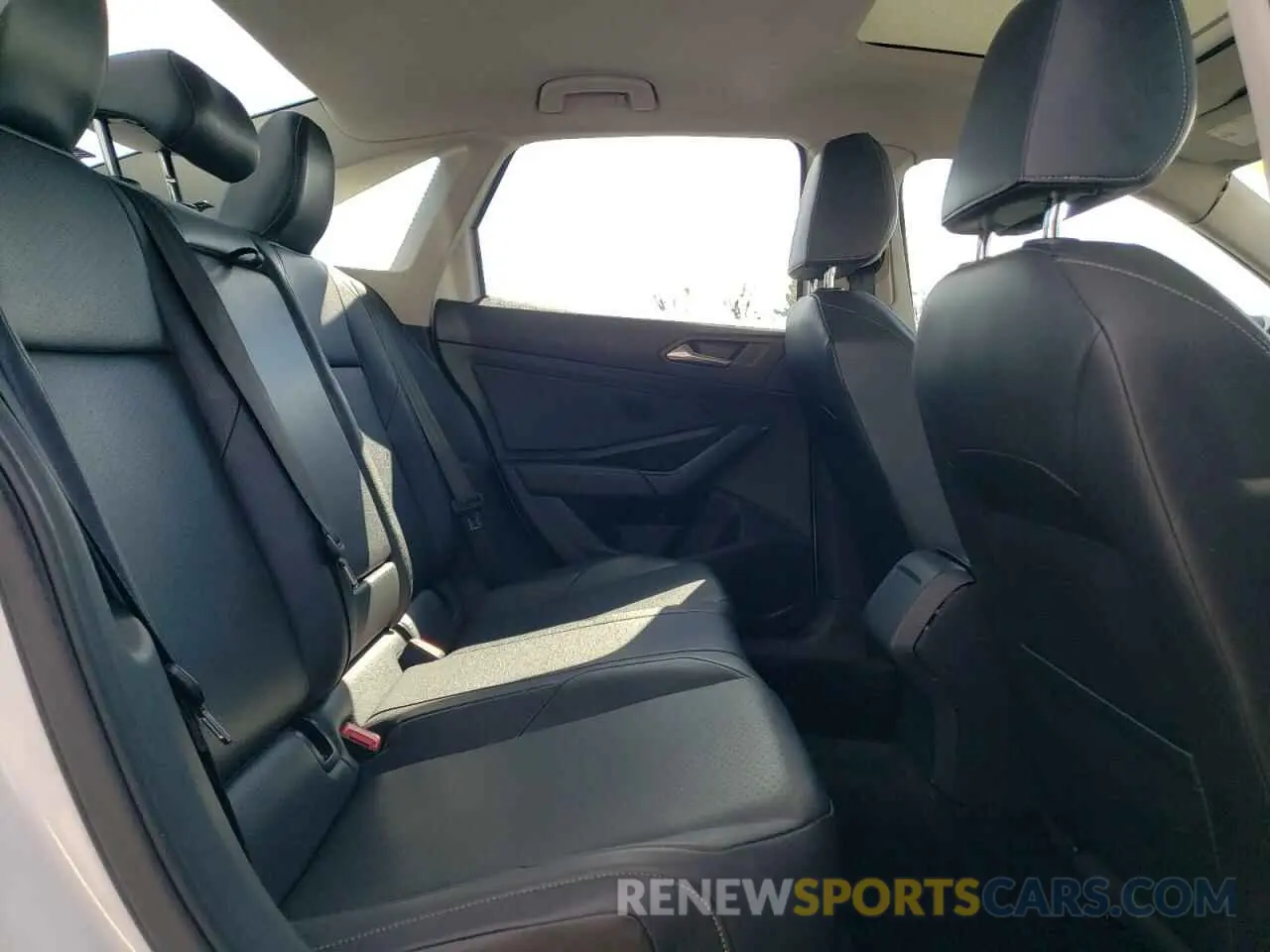 10 Photograph of a damaged car 3VWC57BU7KM197012 VOLKSWAGEN JETTA 2019