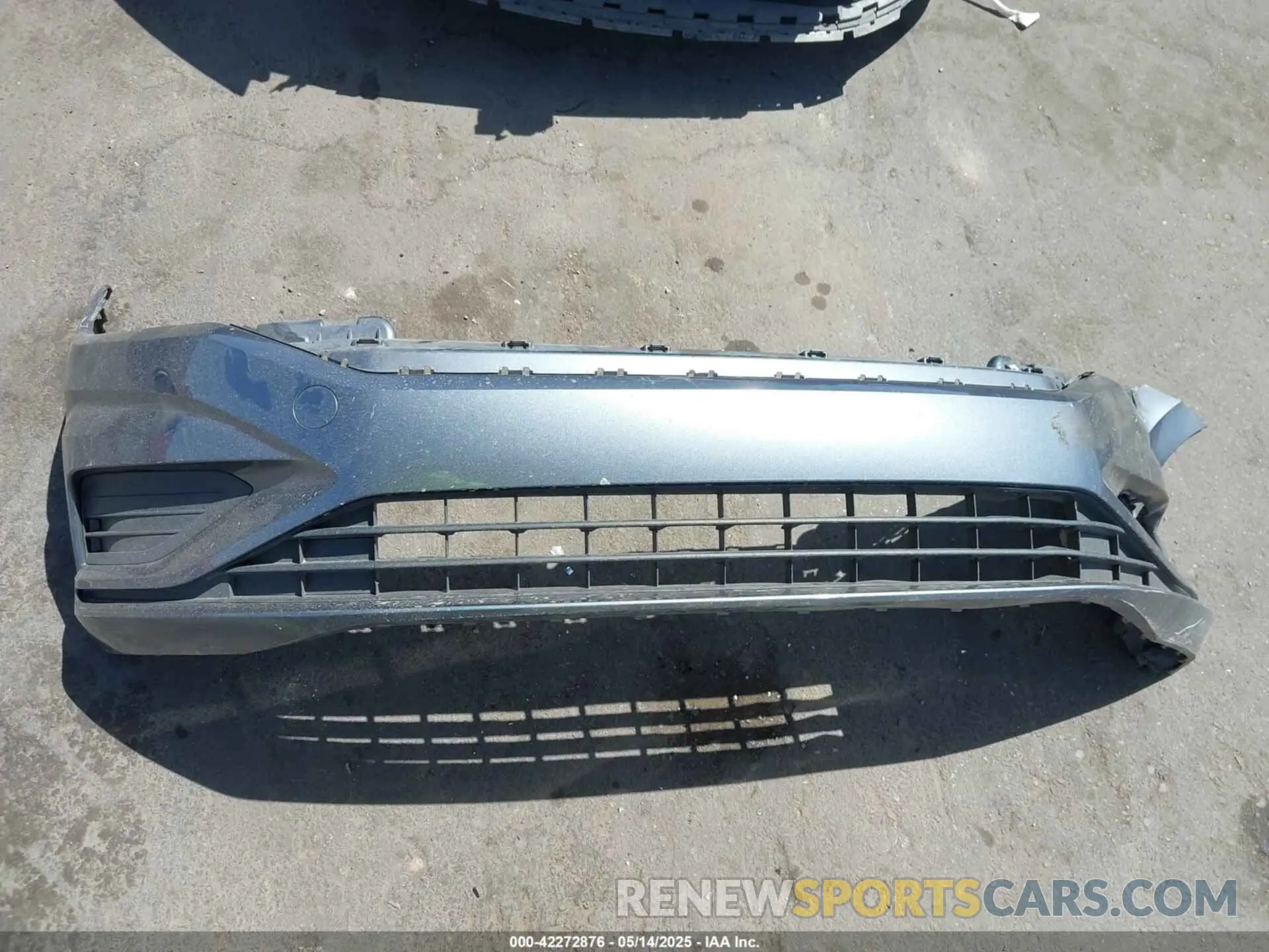 12 Photograph of a damaged car 3VWC57BU8KM078627 VOLKSWAGEN JETTA 2019