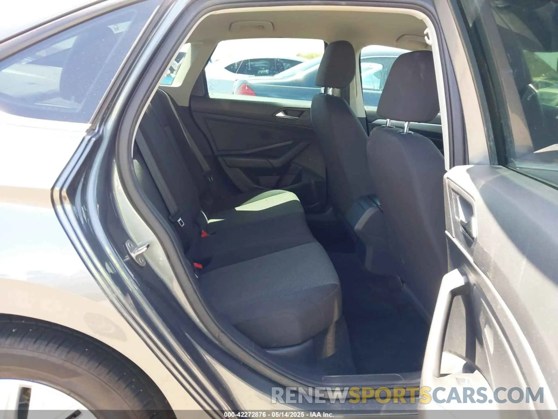 8 Photograph of a damaged car 3VWC57BU8KM078627 VOLKSWAGEN JETTA 2019