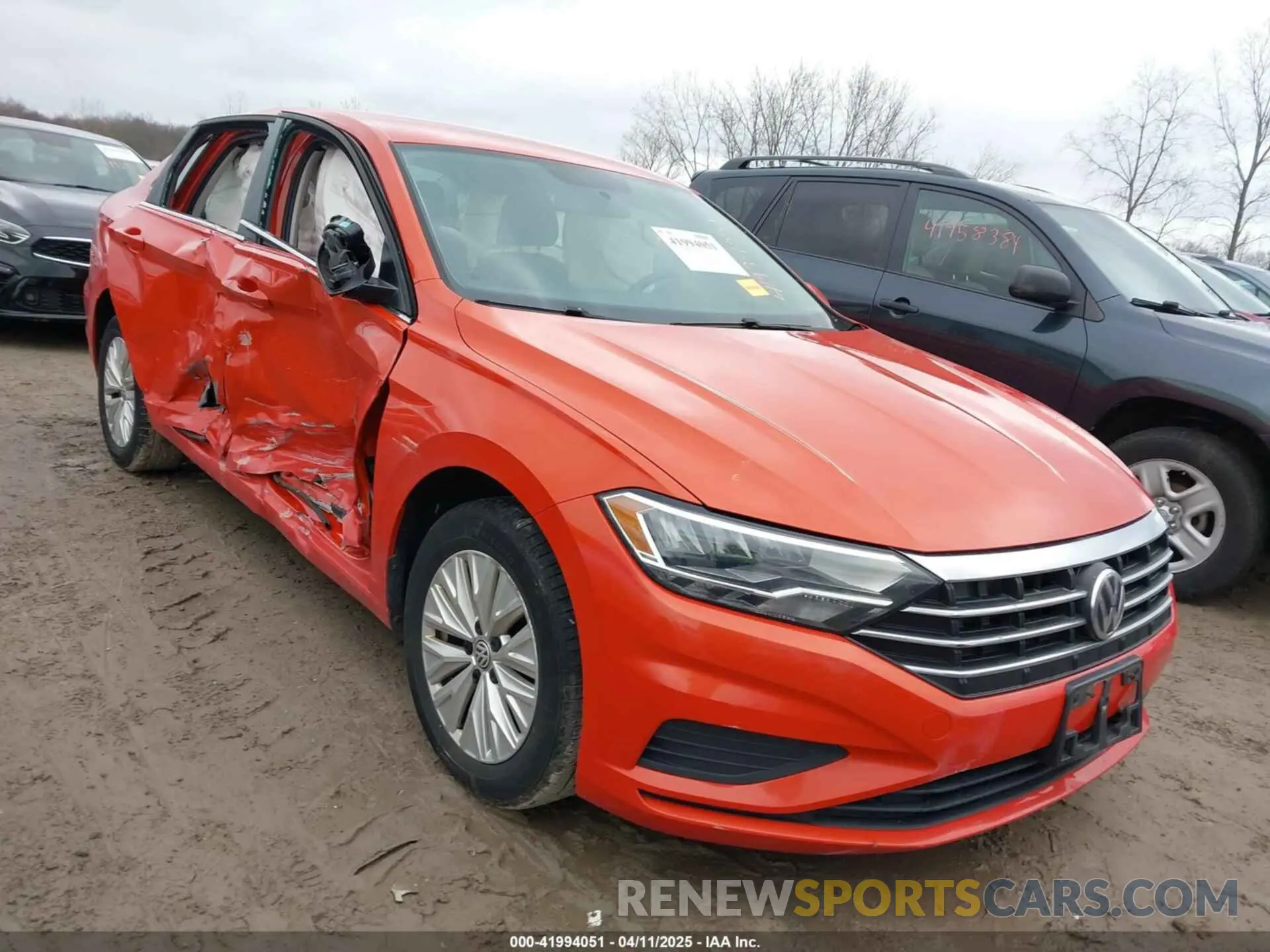 1 Photograph of a damaged car 3VWC57BU8KM082712 VOLKSWAGEN JETTA 2019