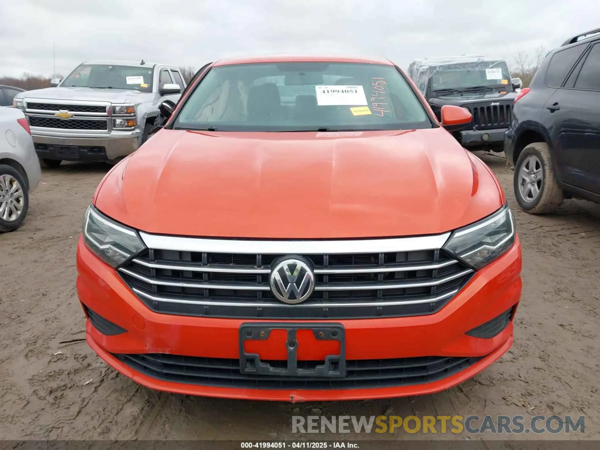 12 Photograph of a damaged car 3VWC57BU8KM082712 VOLKSWAGEN JETTA 2019