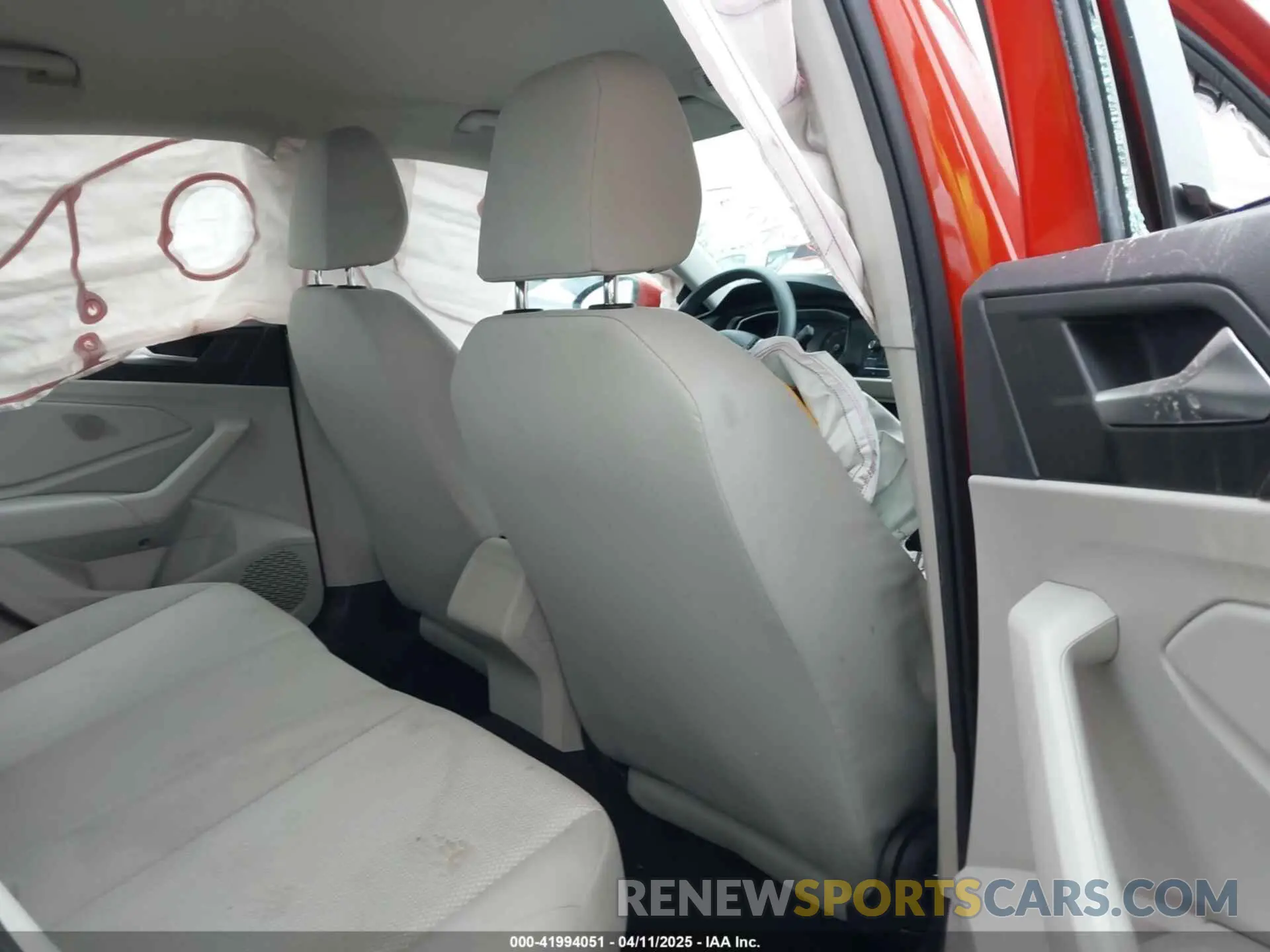 8 Photograph of a damaged car 3VWC57BU8KM082712 VOLKSWAGEN JETTA 2019