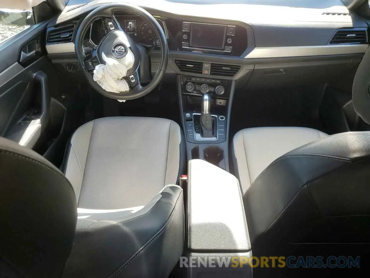 8 Photograph of a damaged car 3VWC57BU8KM089532 VOLKSWAGEN JETTA 2019