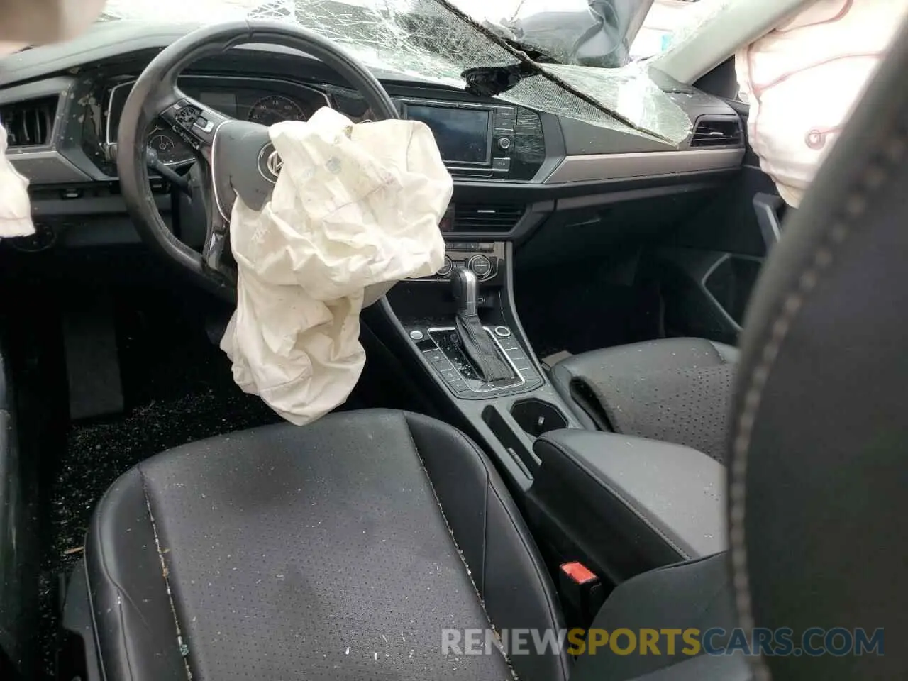 8 Photograph of a damaged car 3VWC57BU8KM093953 VOLKSWAGEN JETTA 2019