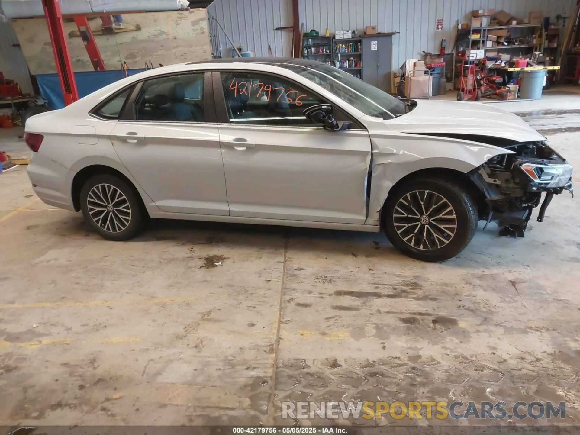 14 Photograph of a damaged car 3VWC57BU8KM094858 VOLKSWAGEN JETTA 2019
