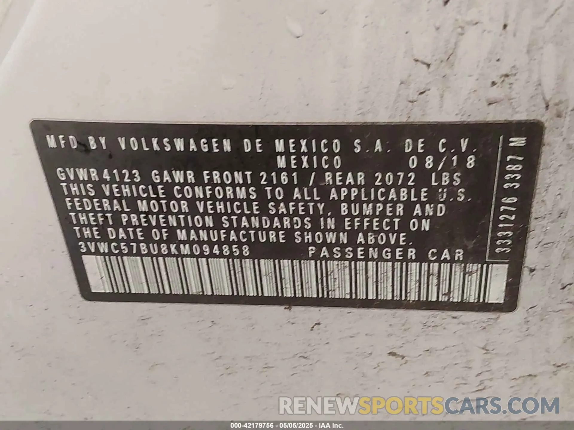 9 Photograph of a damaged car 3VWC57BU8KM094858 VOLKSWAGEN JETTA 2019